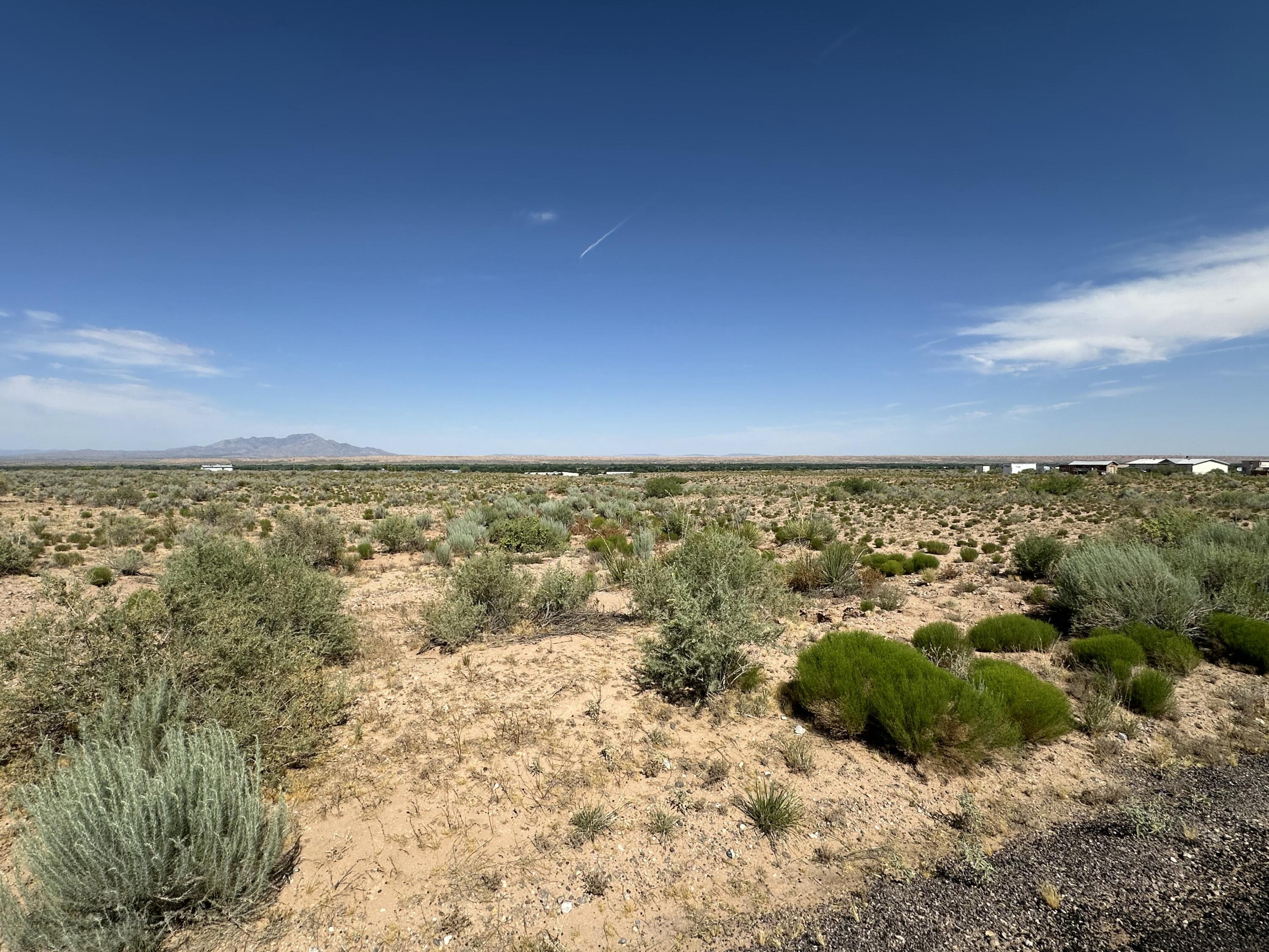 Photo 4 —  Luna Drive