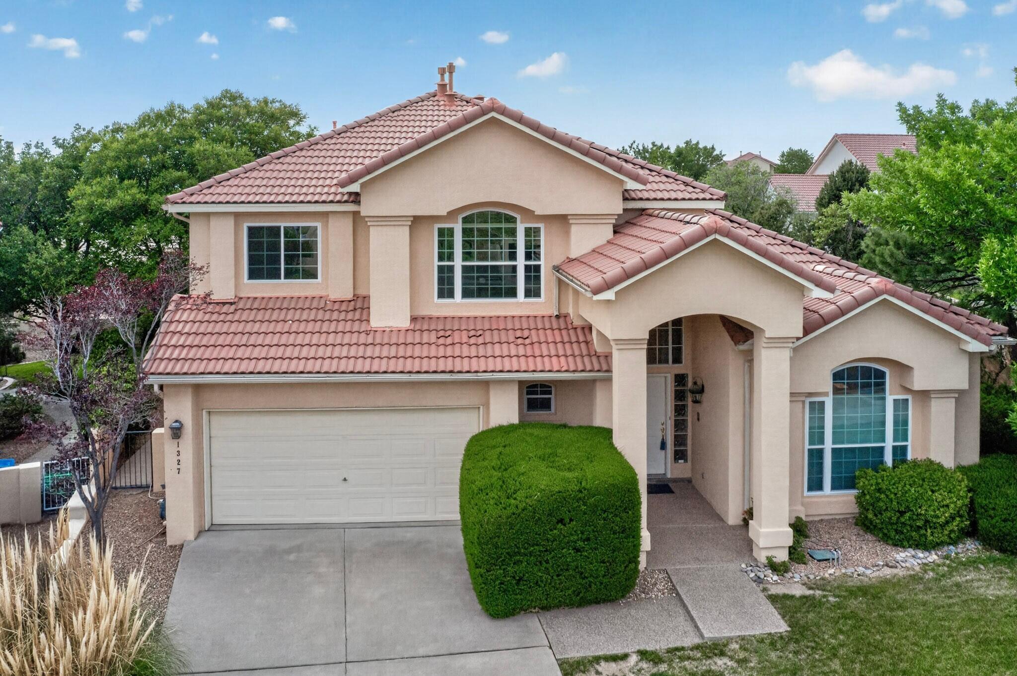 1327 Canyon Rim Drive NE, Albuquerque, NM 87112