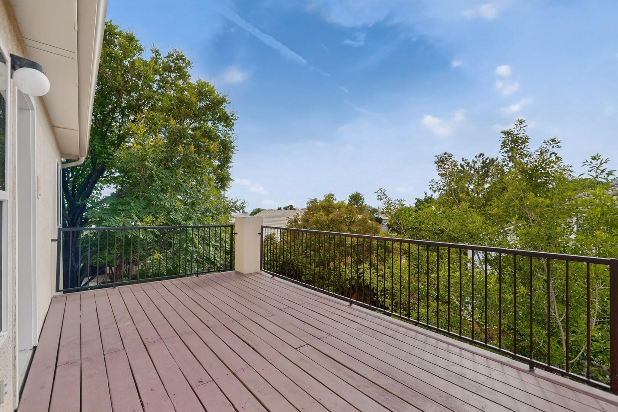 Photo 19 — 1327 Canyon Rim Drive NE