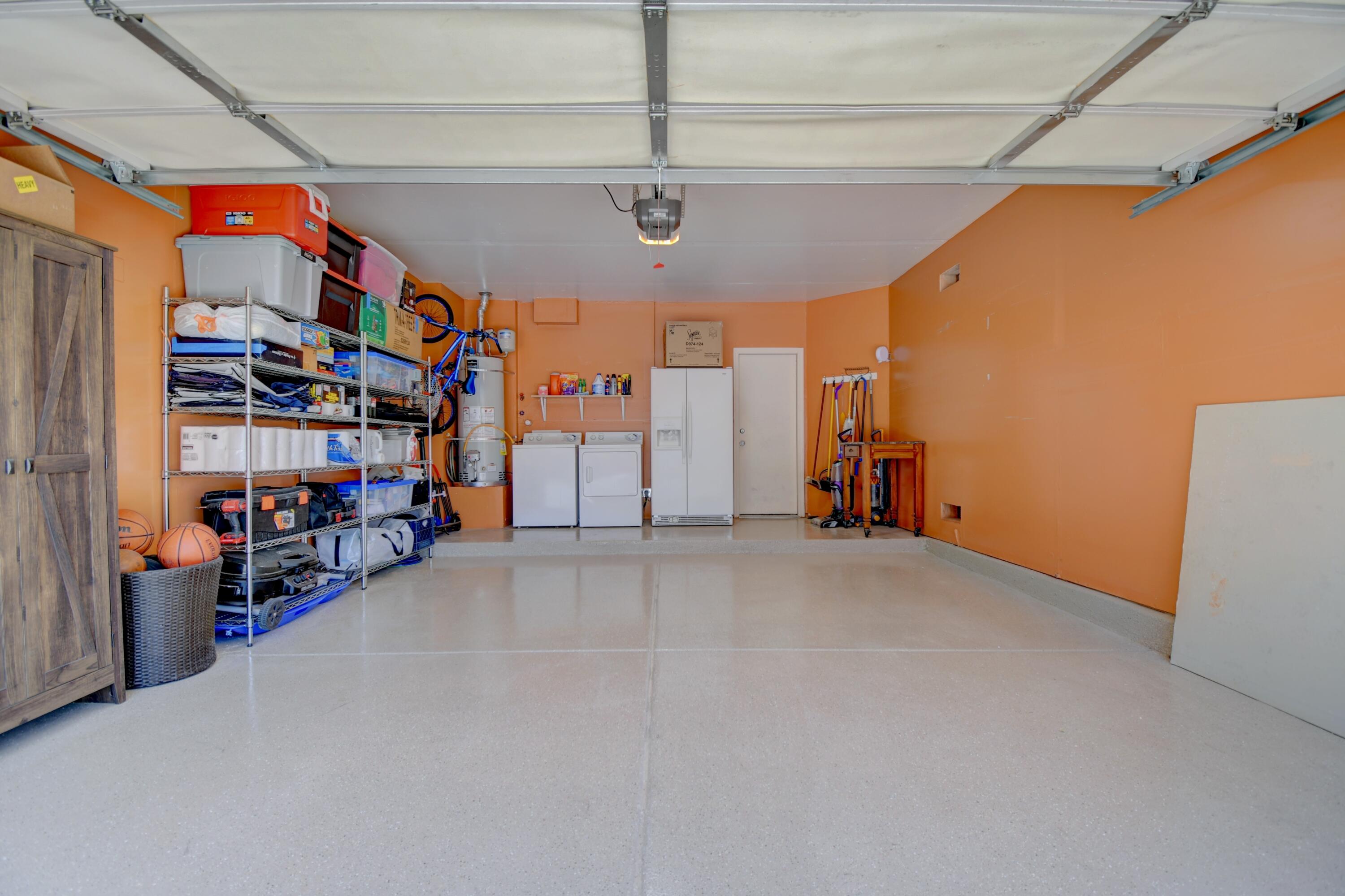 Photo 15 — 7817 Louisiana Boulevard NE UNIT 1403