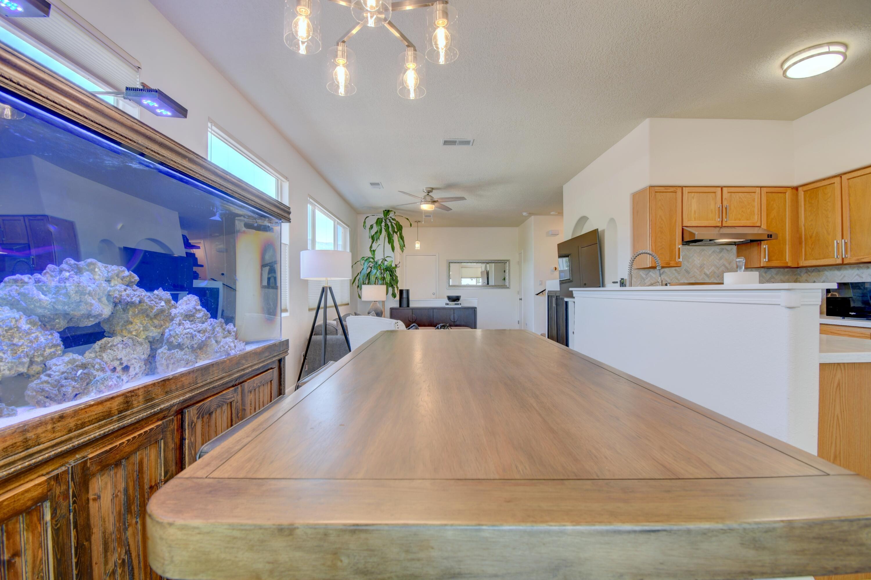 Photo 12 — 7817 Louisiana Boulevard NE UNIT 1403