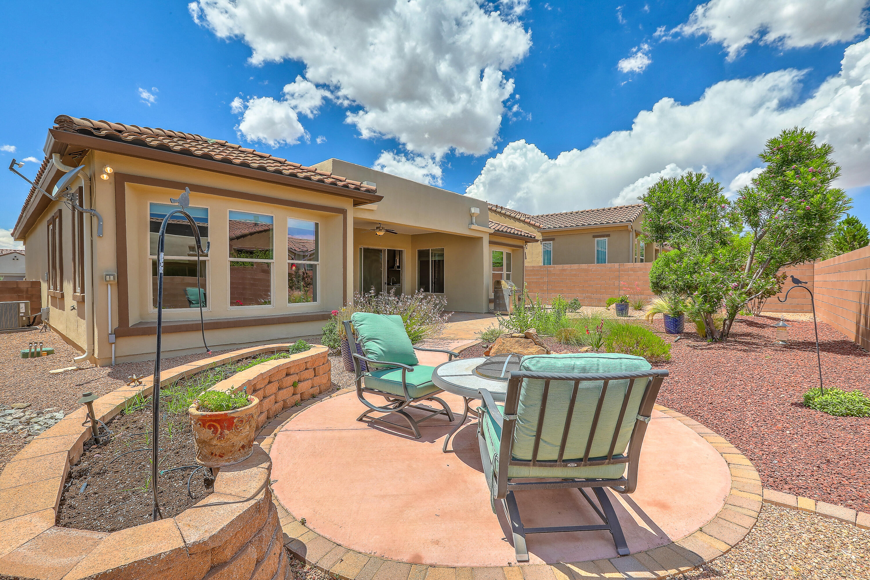 Photo 11 — 2332 Granite Mountain Loop NW