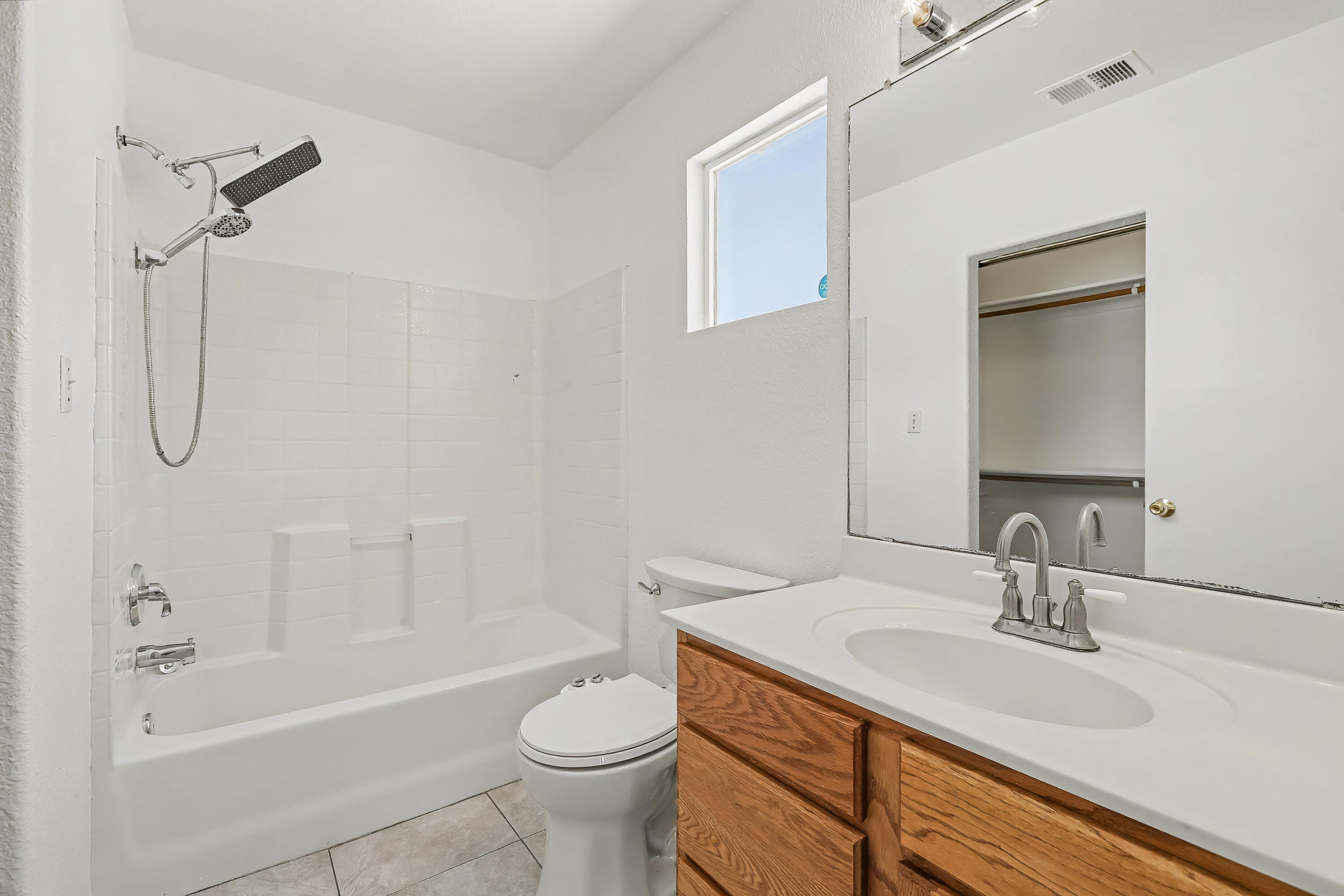 Photo 16 — 616 Valley Meadows Drive NE