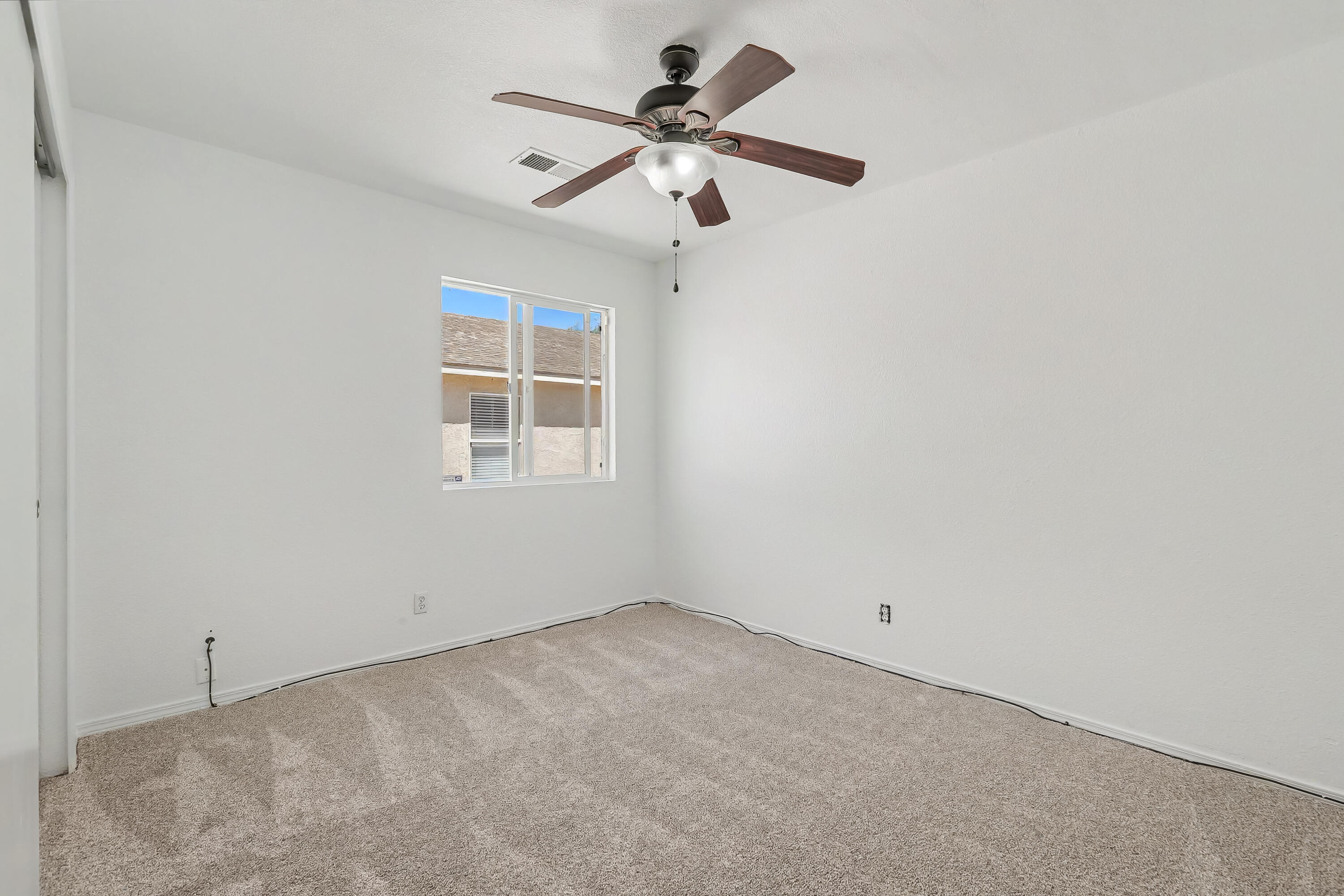 Photo 13 — 616 Valley Meadows Drive NE