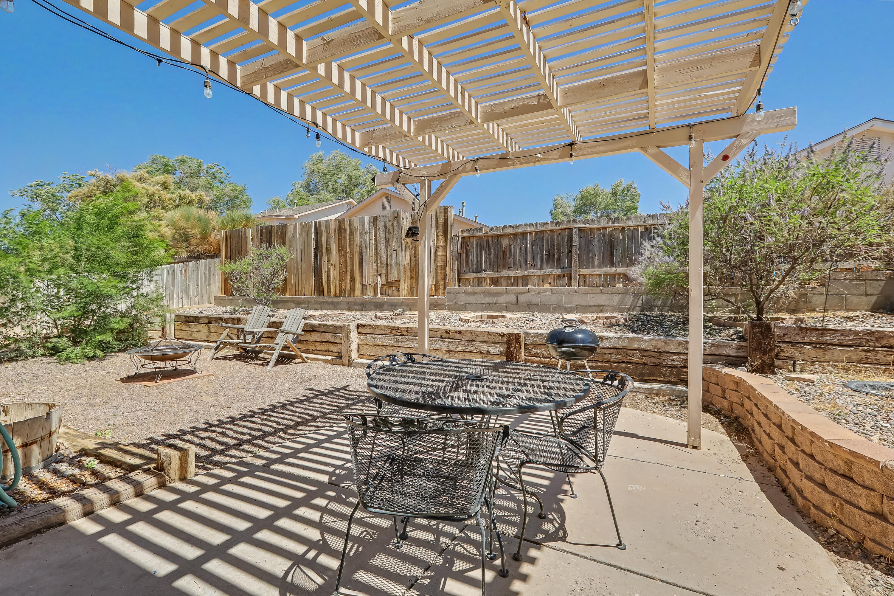 Photo 6 — 616 Valley Meadows Drive NE