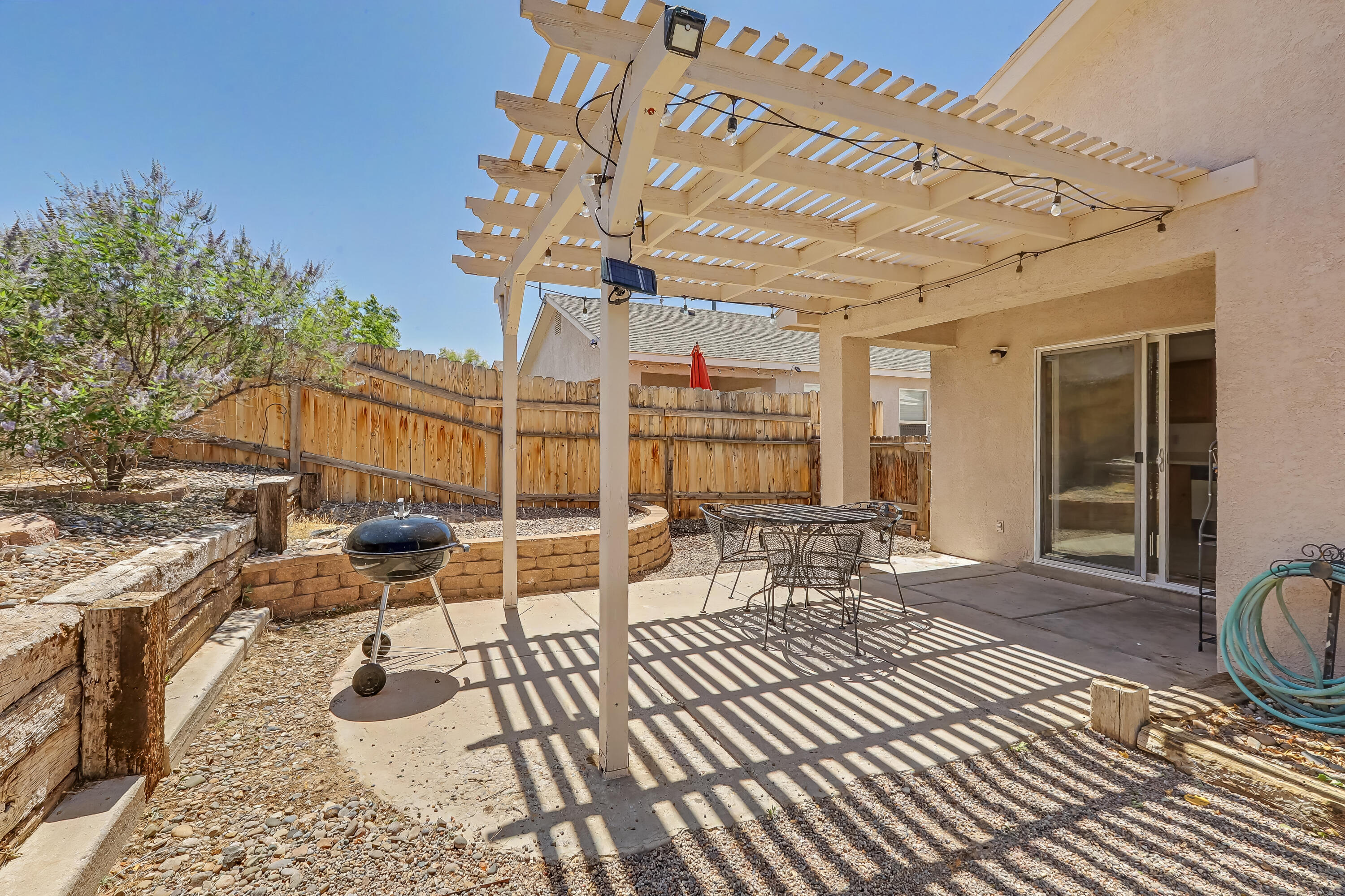 Photo 4 — 616 Valley Meadows Drive NE