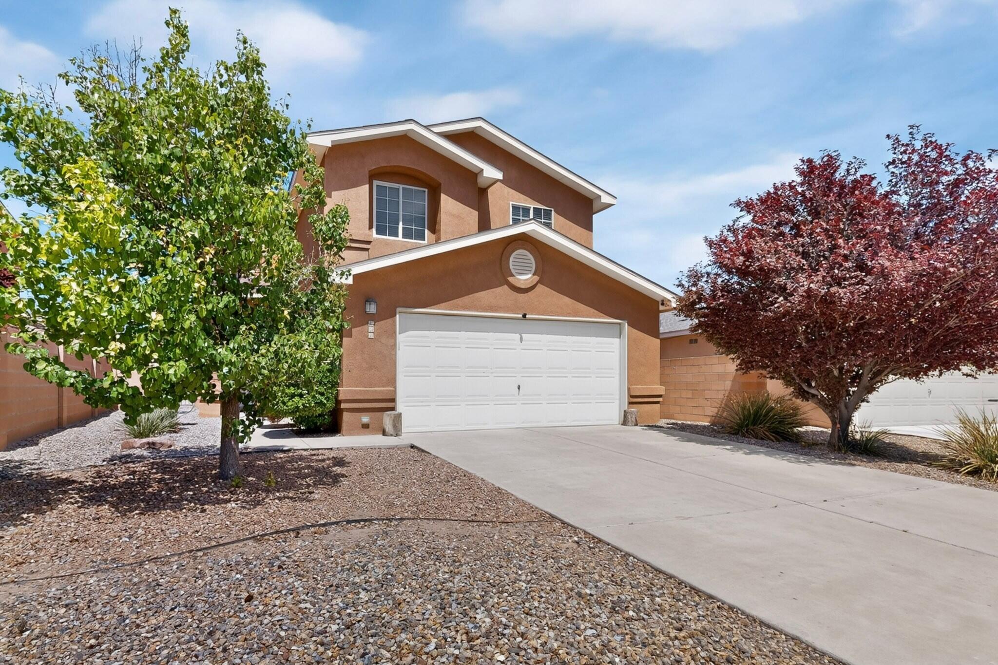 Photo 13 — 836 Serrano Pointe NW