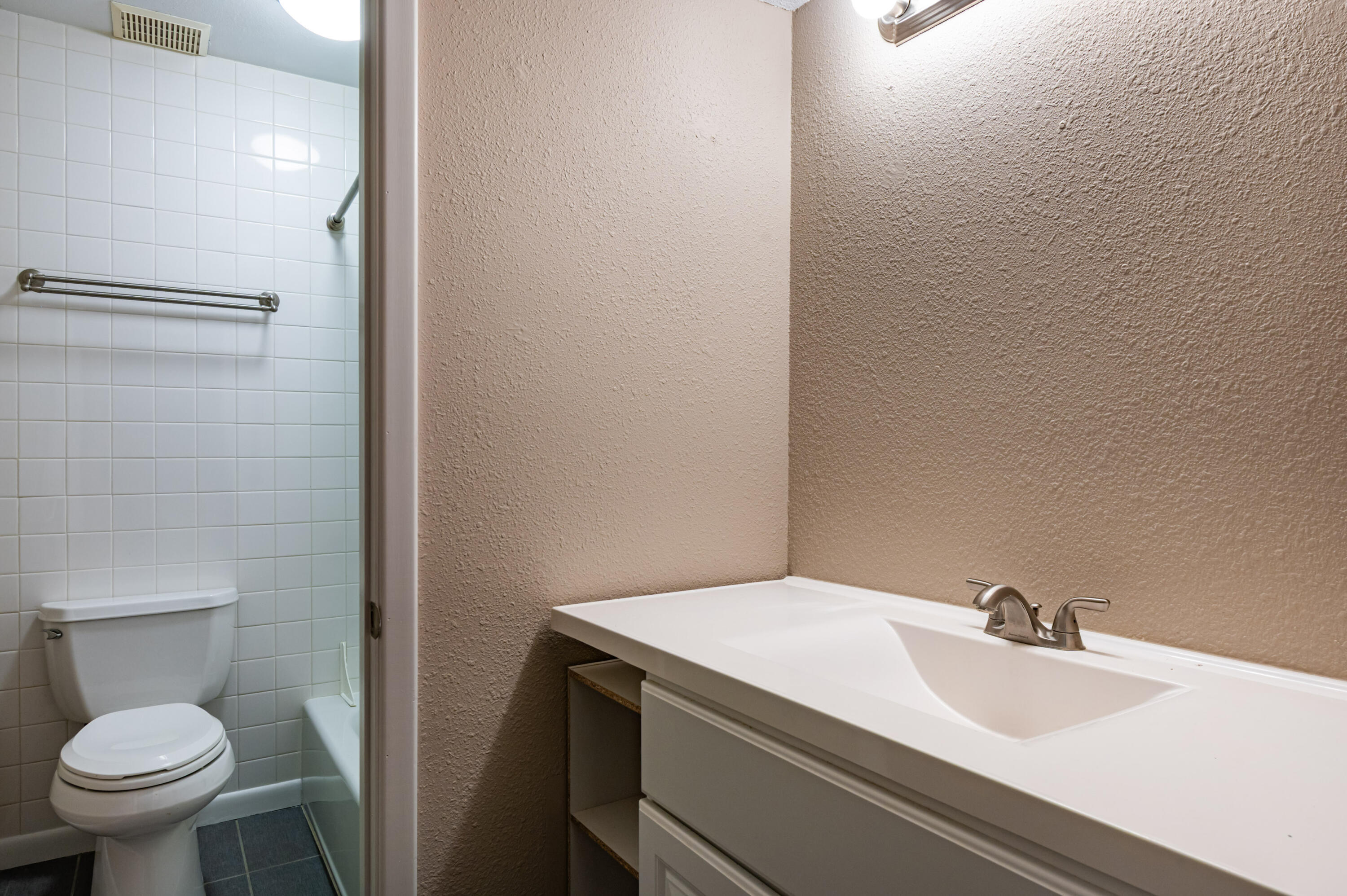 Photo 20 — 3501 Juan Tabo Boulevard NE A5