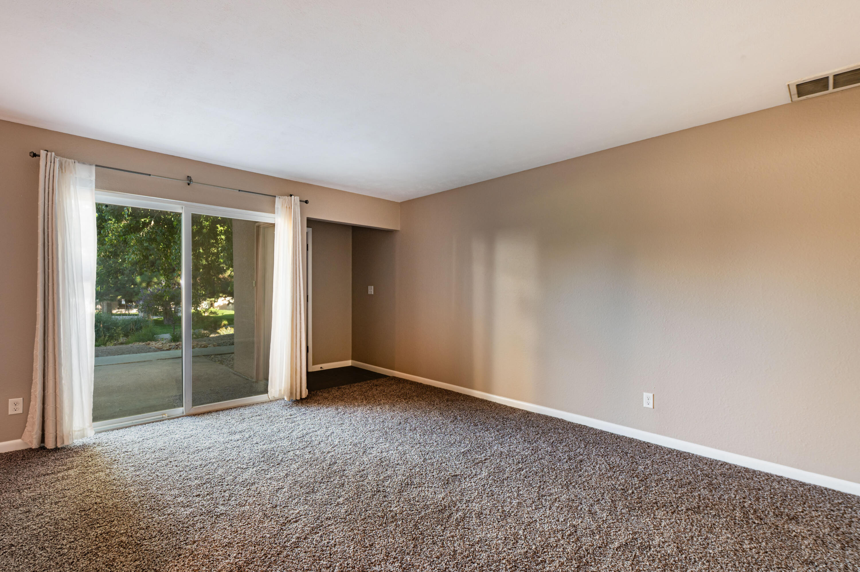 Photo 8 — 3501 Juan Tabo Boulevard NE A5