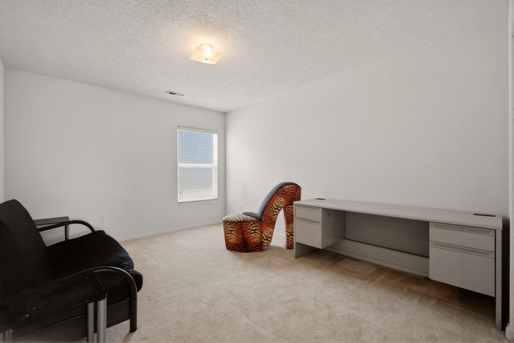 Photo 16 — 2116 Hermosa Creek Drive SW