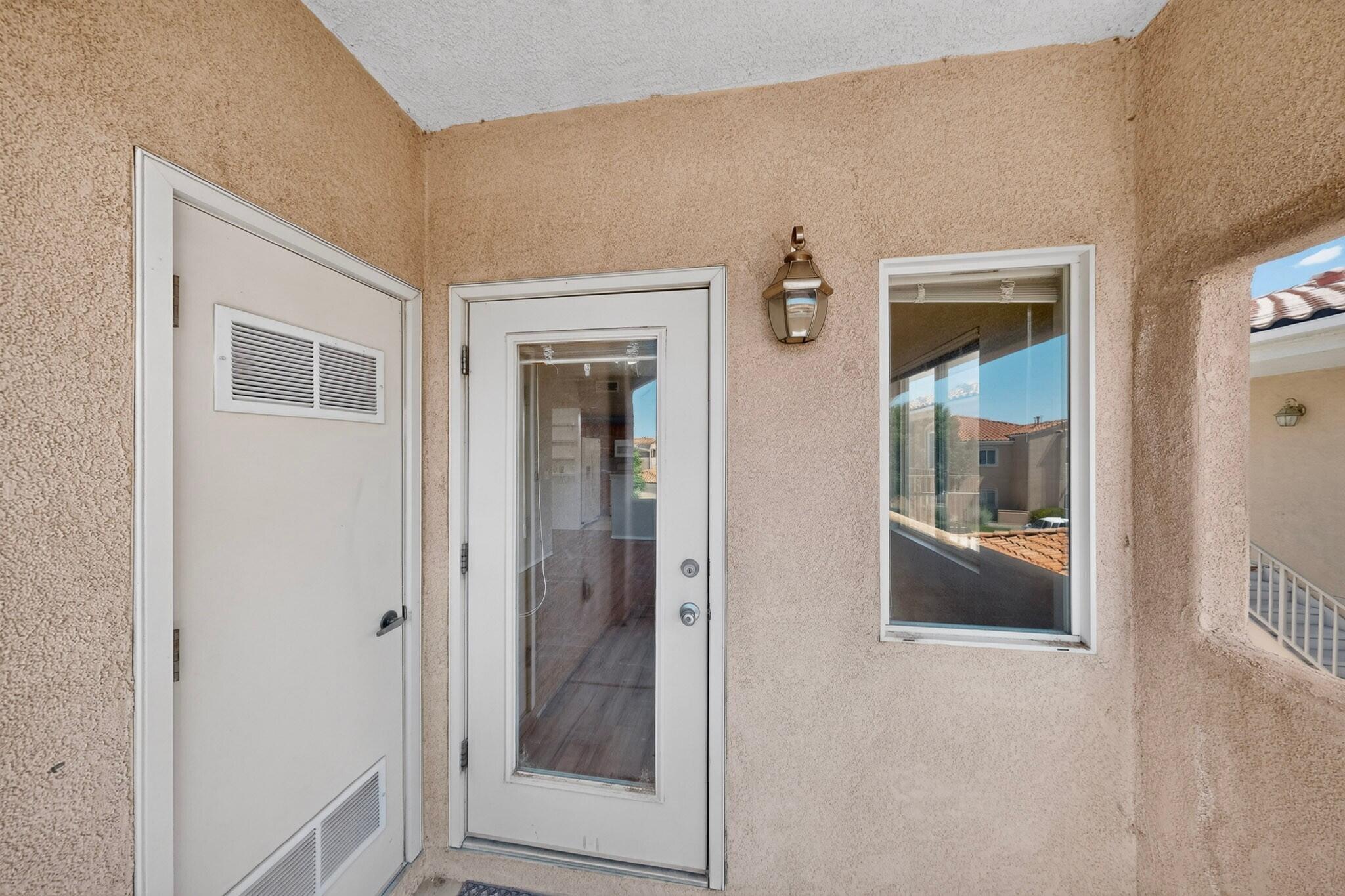 Photo 4 — 6800 Vista Del Norte Road NE 2922