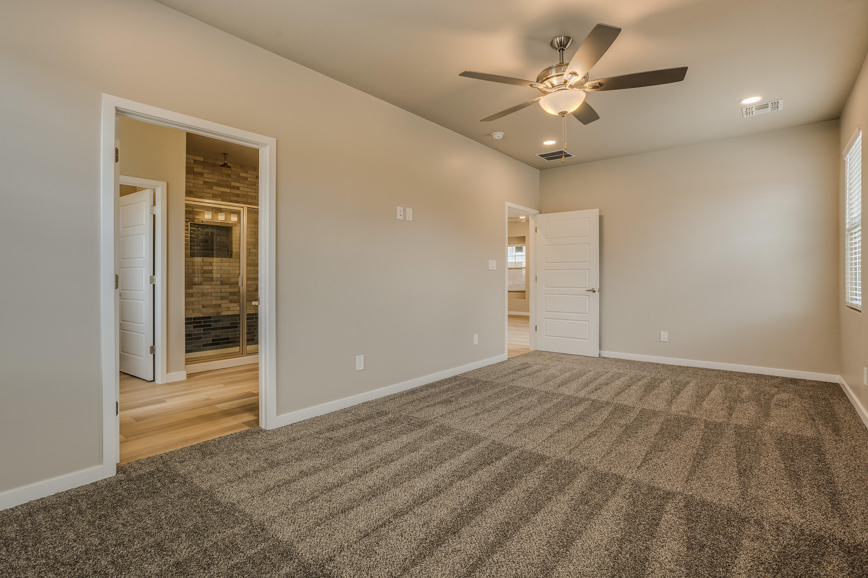 Photo 13 — 7701 Majesty Court NW