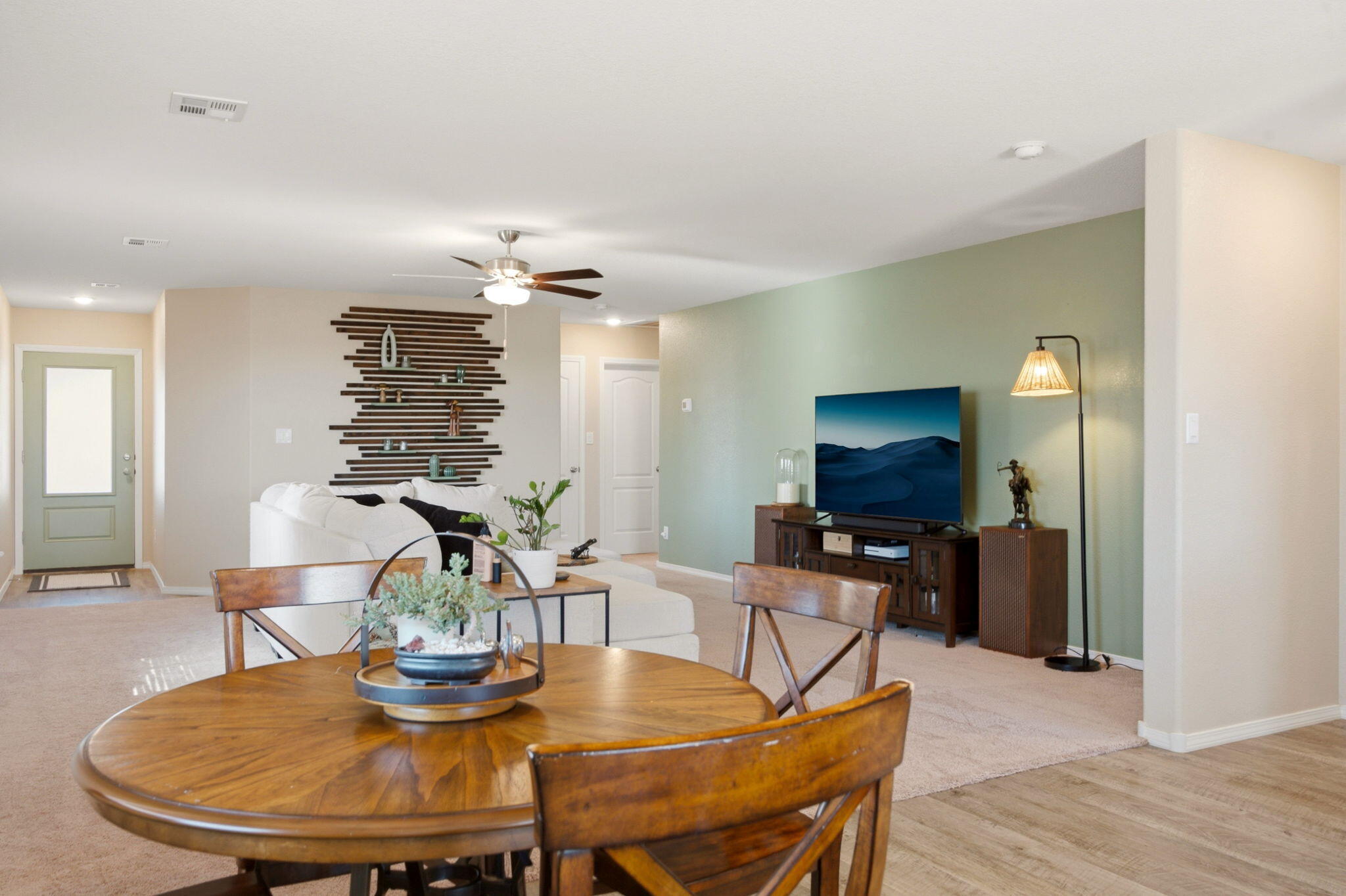 Photo 20 — 3852 Hernandez Street SW