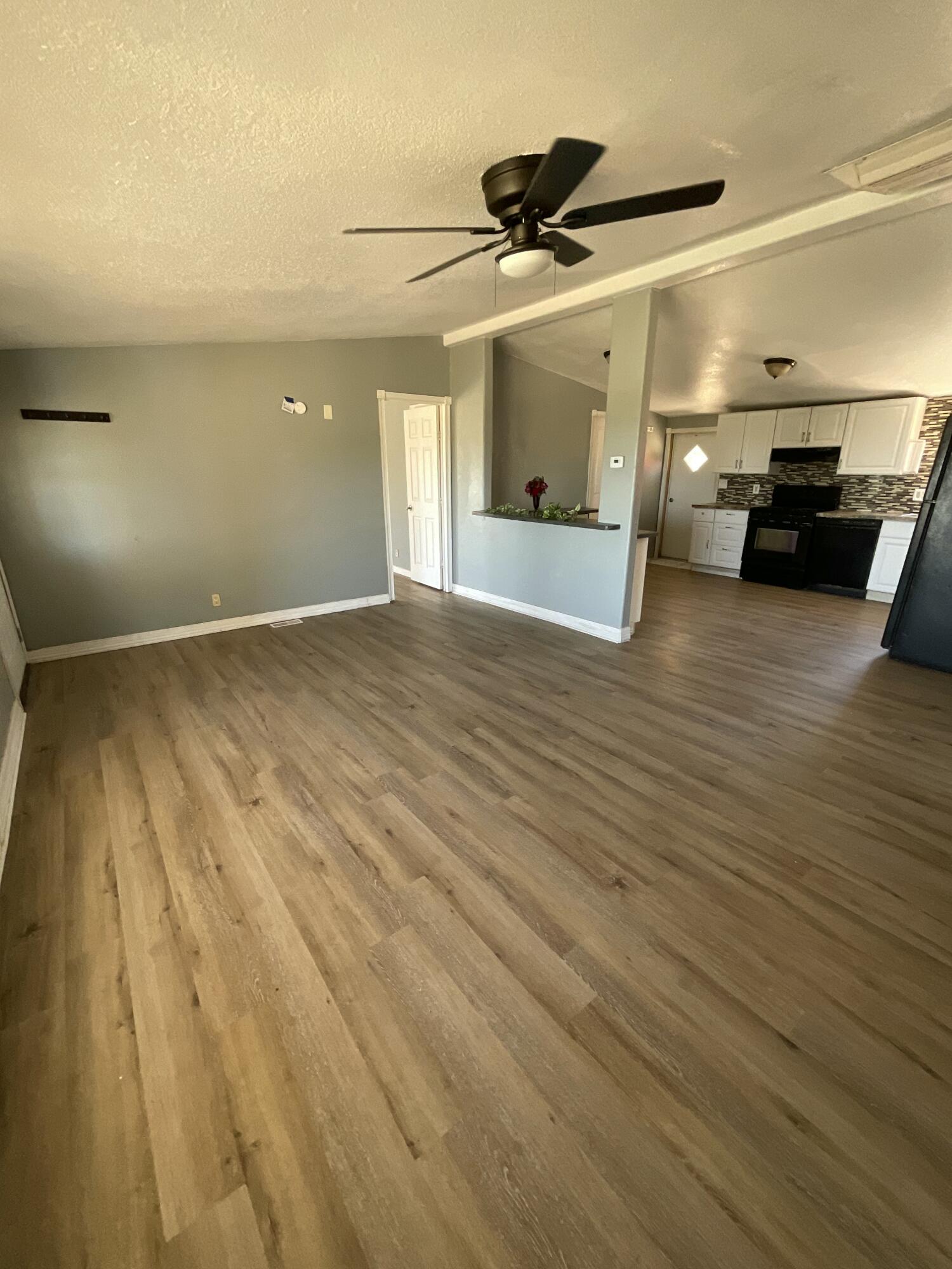 Photo 9 — 192 Cedar Lane Lane