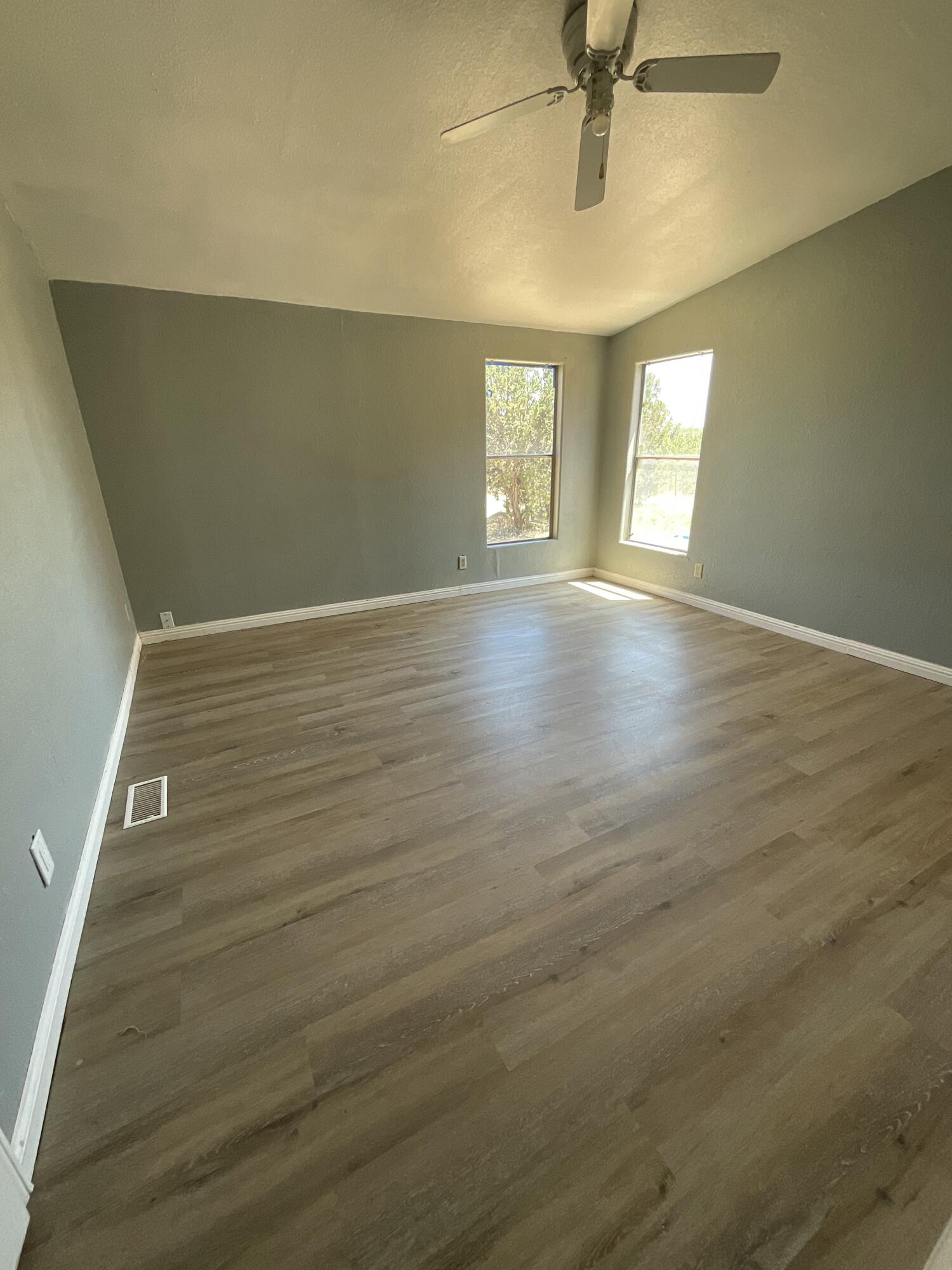 Photo 8 — 192 Cedar Lane Lane