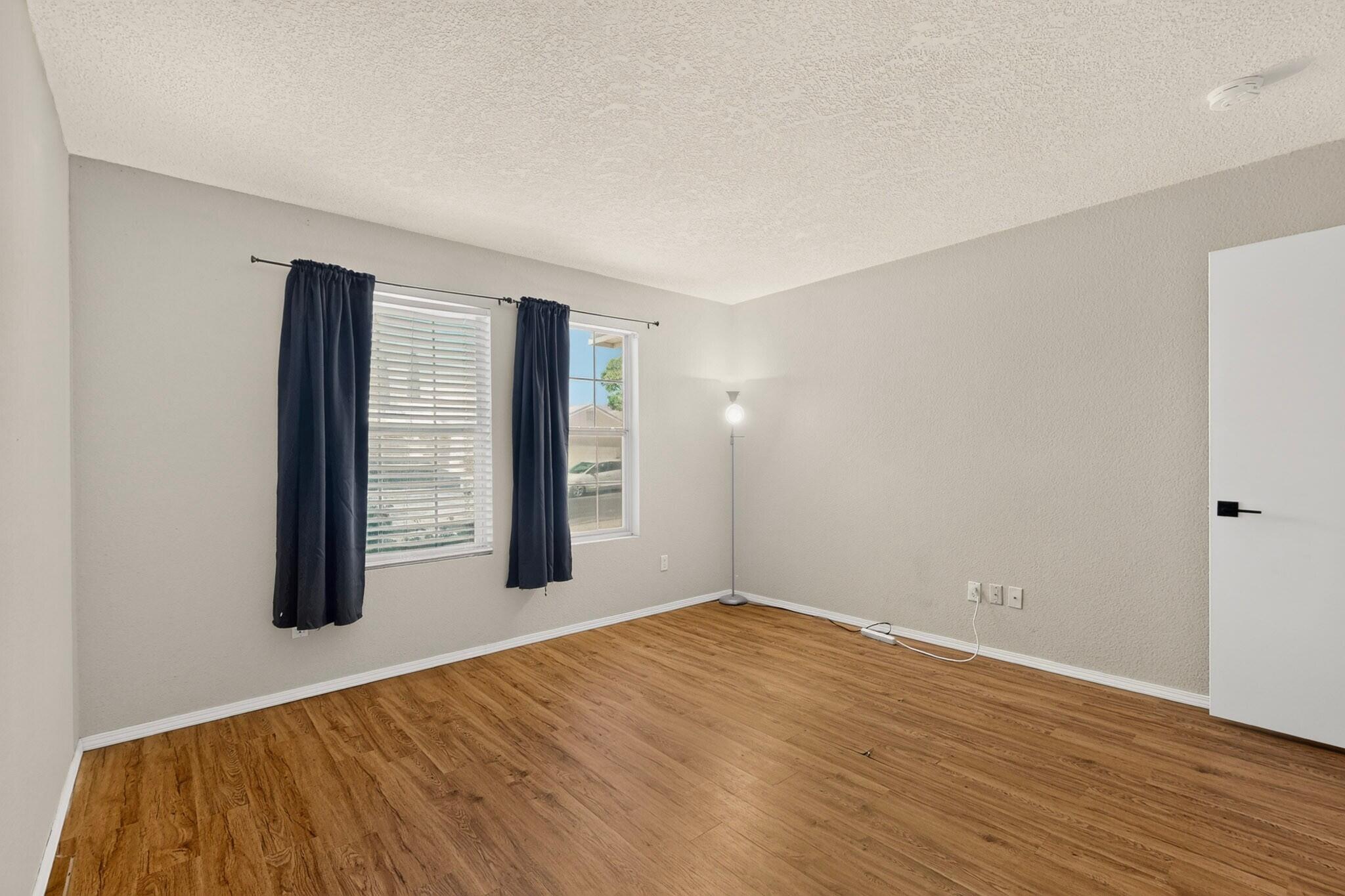 Photo 20 — 10700 Pinon Park Court NW