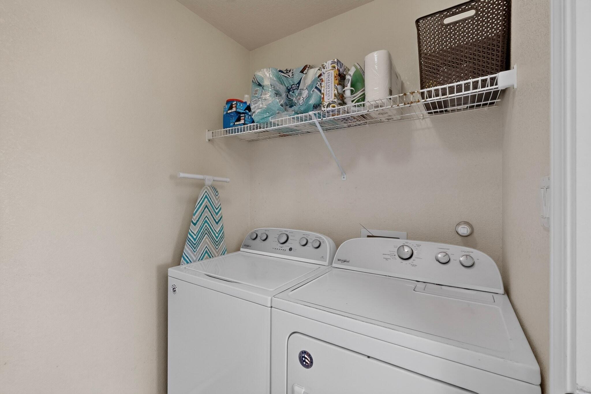 Photo 17 — 10700 Pinon Park Court NW