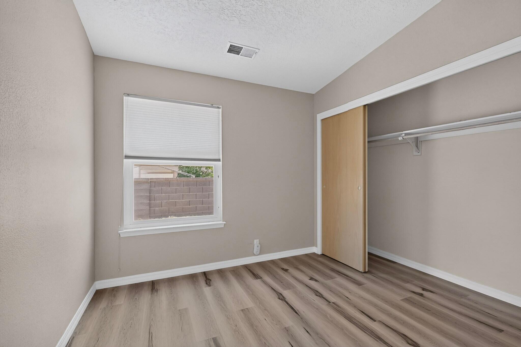 Photo 13 — 7804 Oakland Avenue NE