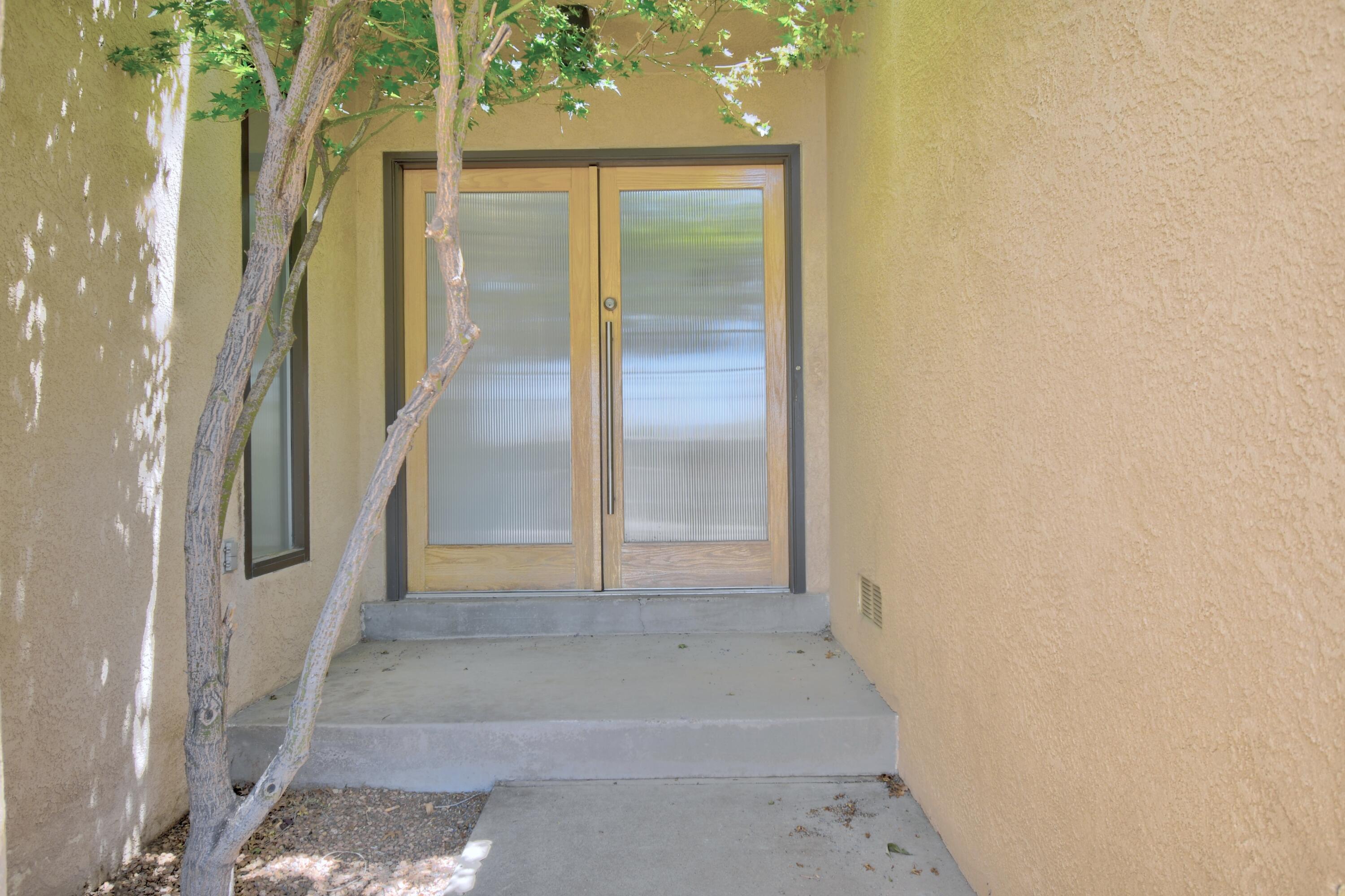 Photo 14 — 6044 Vista Campo Road NE