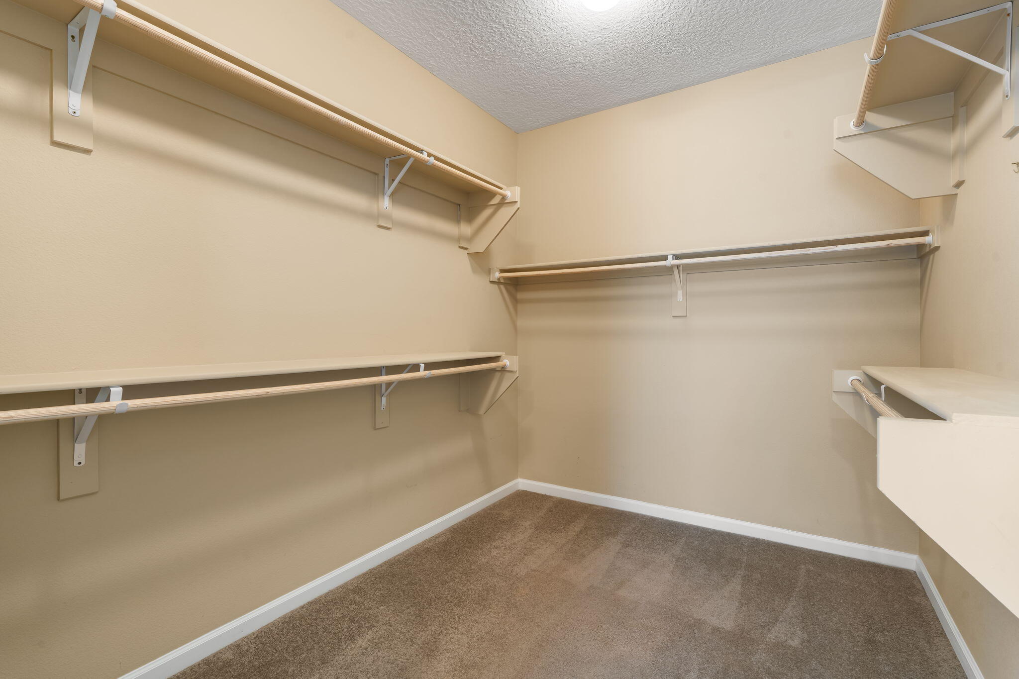 Photo 18 — 9228 Sugar Creek Lane NW