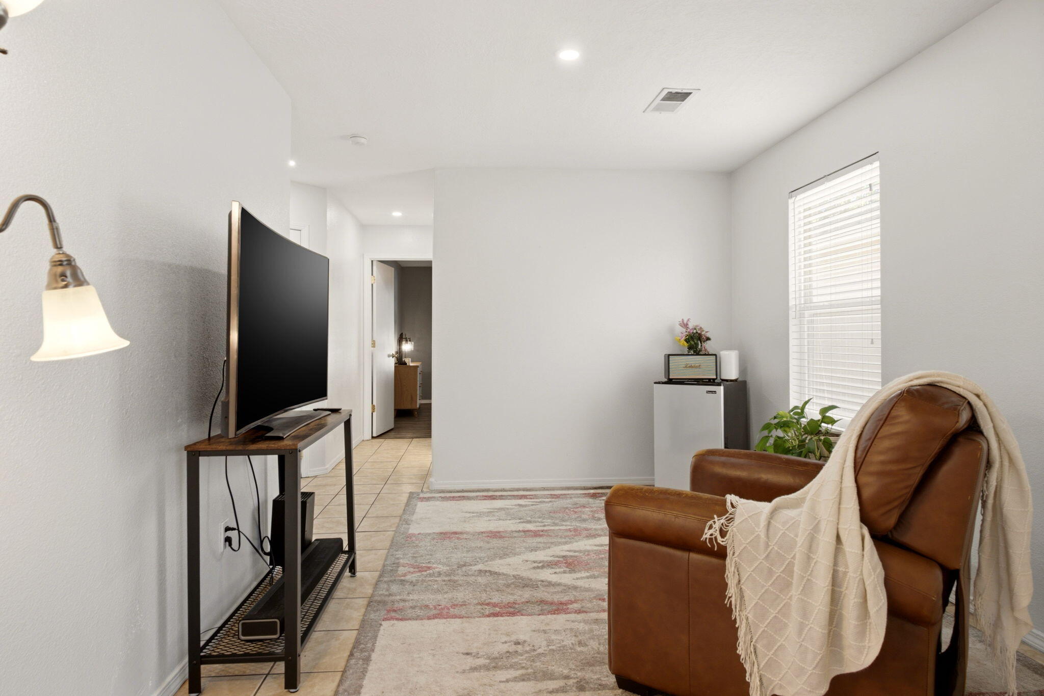 Photo 12 — 1819 Cielo Oeste Place NW