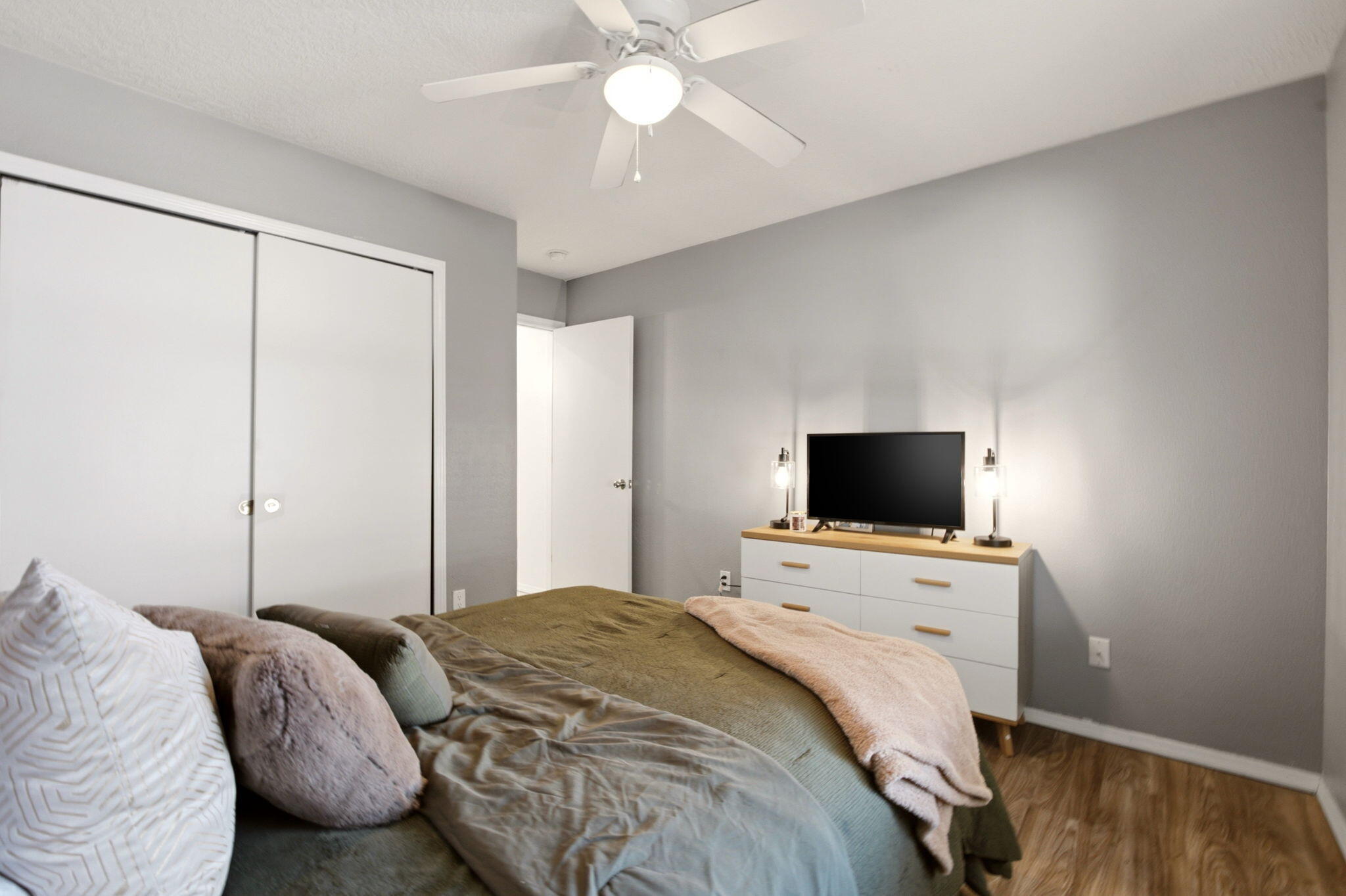 Photo 17 — 1819 Cielo Oeste Place NW