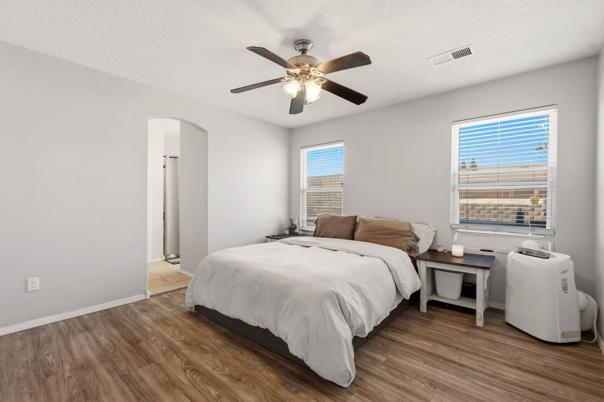 Photo 18 — 1819 Cielo Oeste Place NW