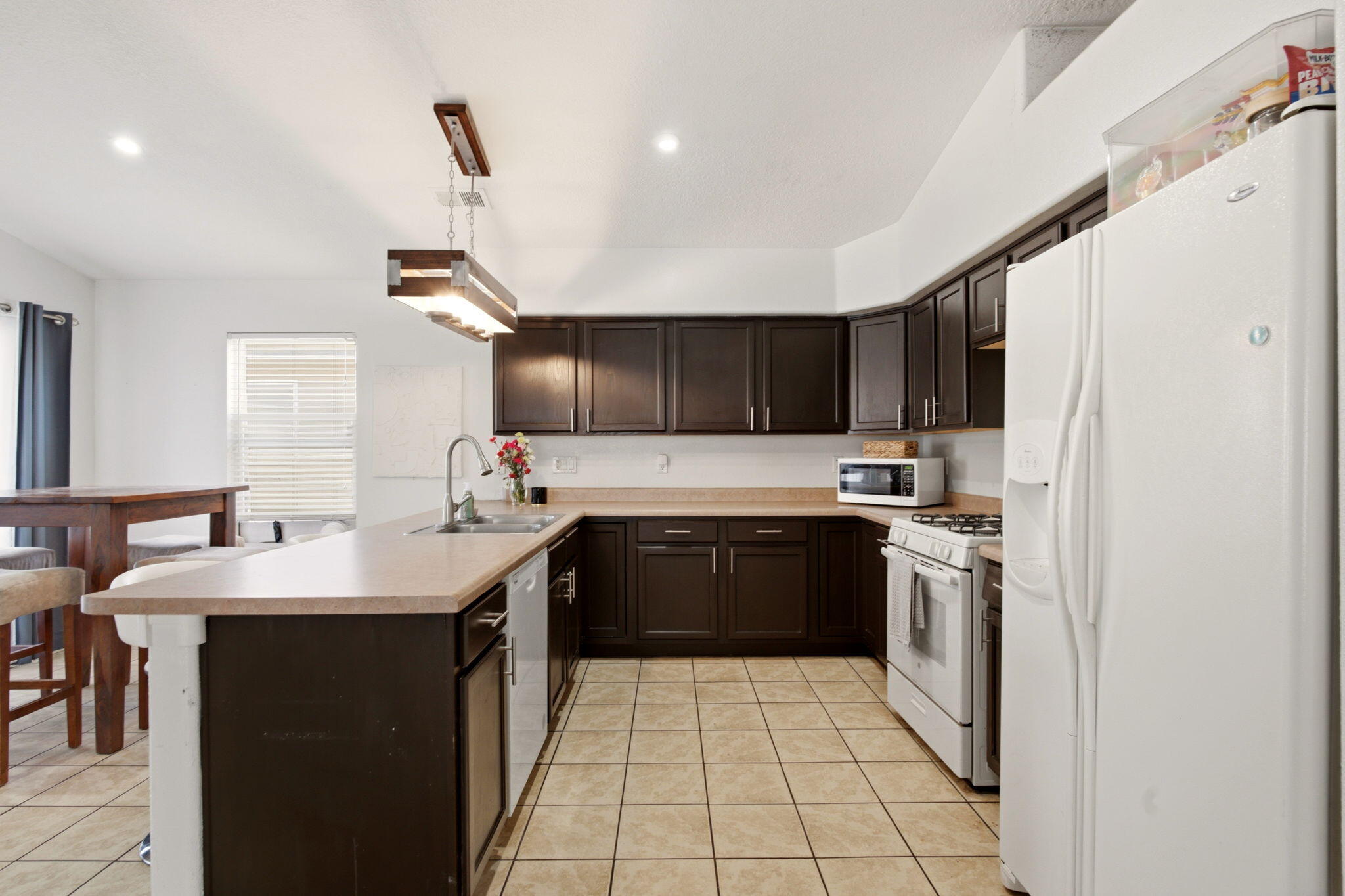 Photo 9 — 1819 Cielo Oeste Place NW