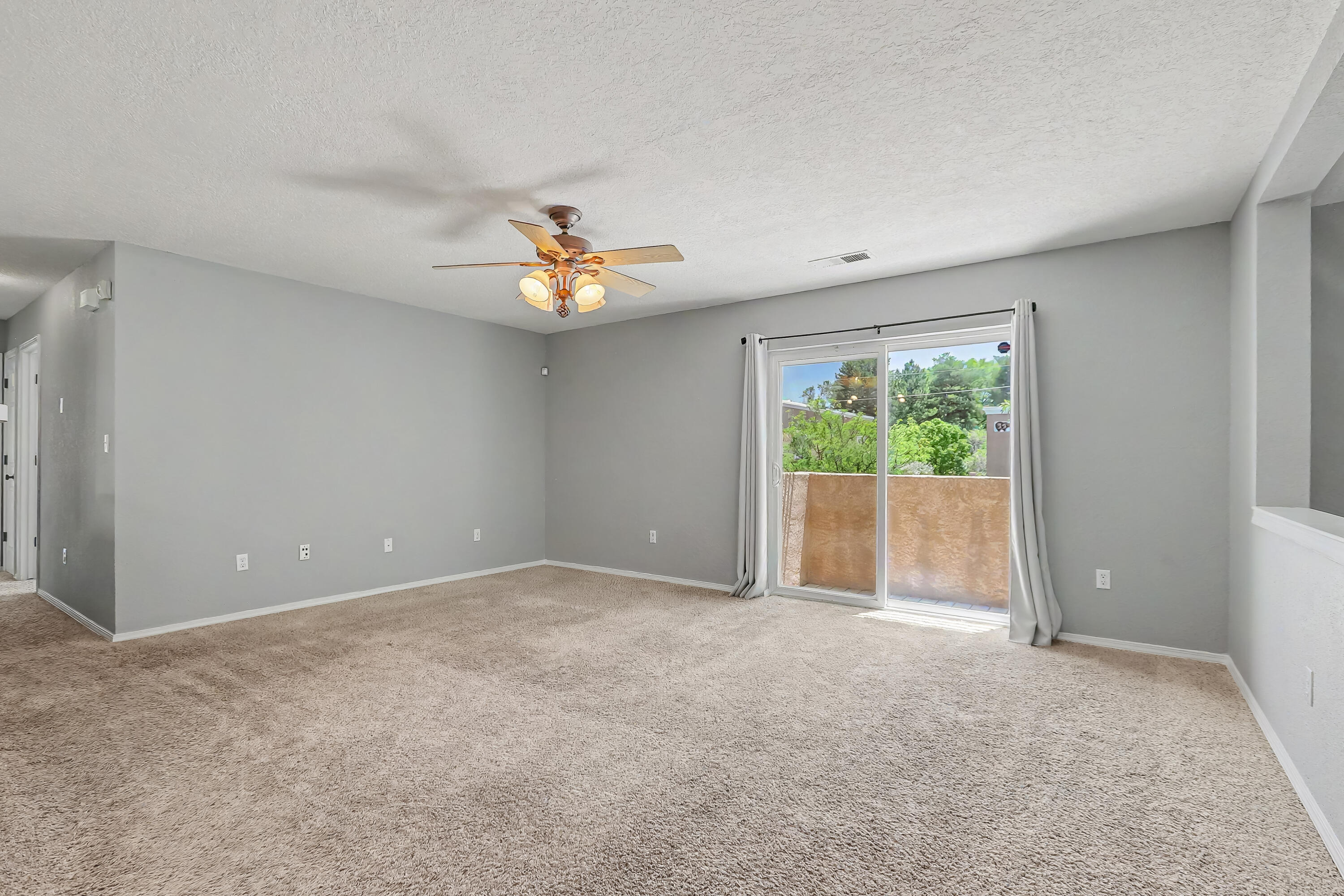 Photo 15 — 4701 Morris Street NE 2304