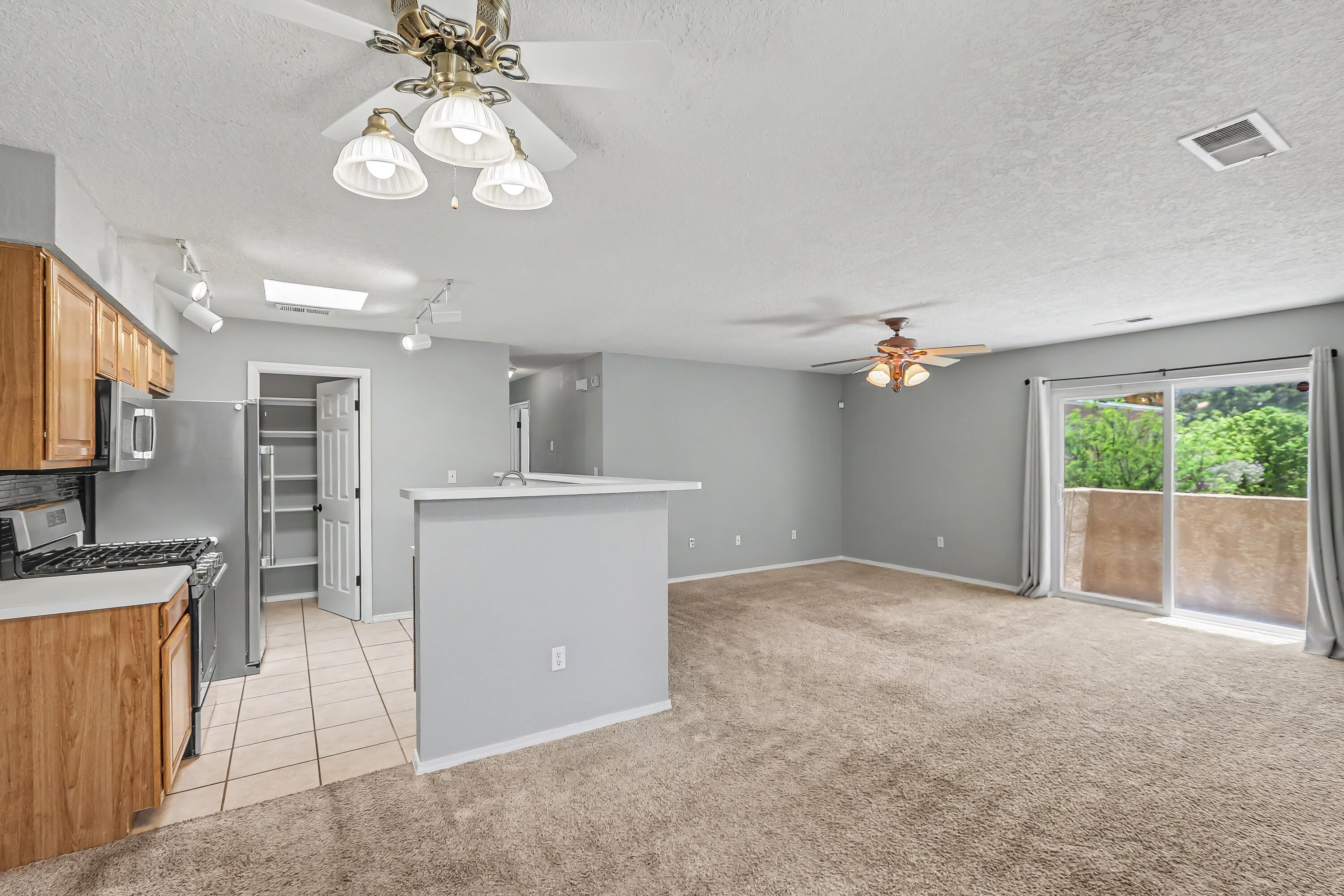 Photo 13 — 4701 Morris Street NE 2304