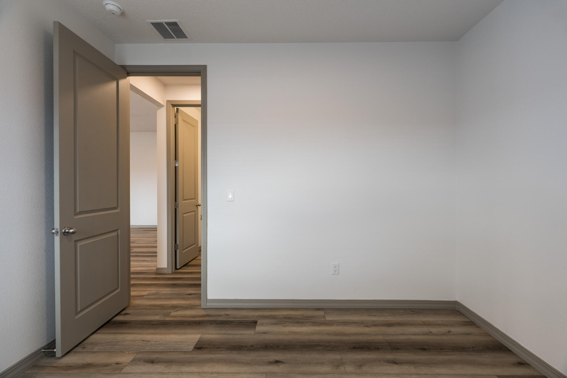 Photo 5 — 4513 Olivia Drive