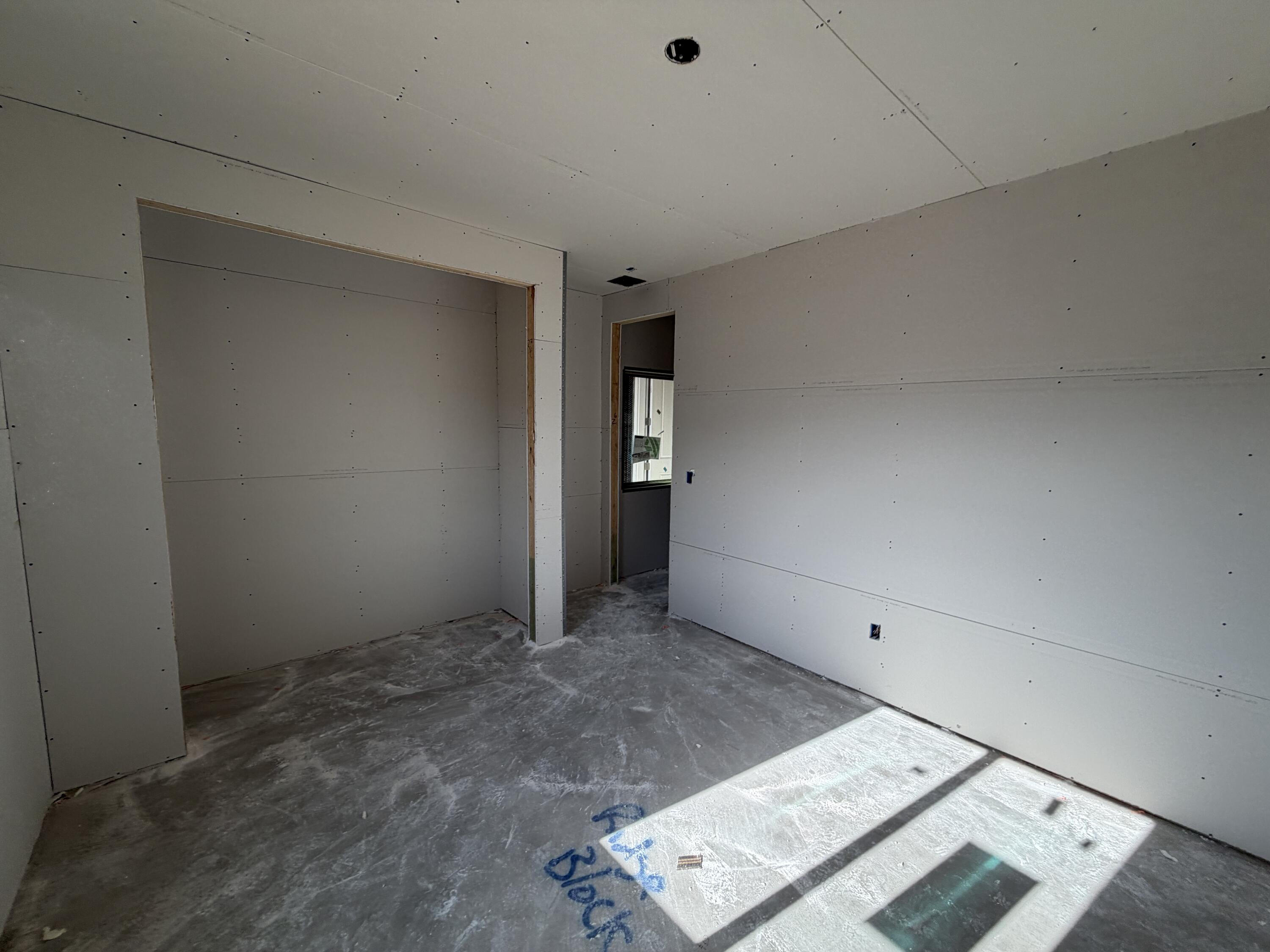 Photo 9 — 4513 Olivia Drive