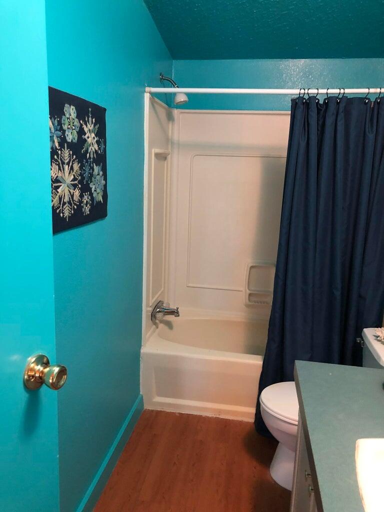Photo 7 — 2364 Pecan Drive