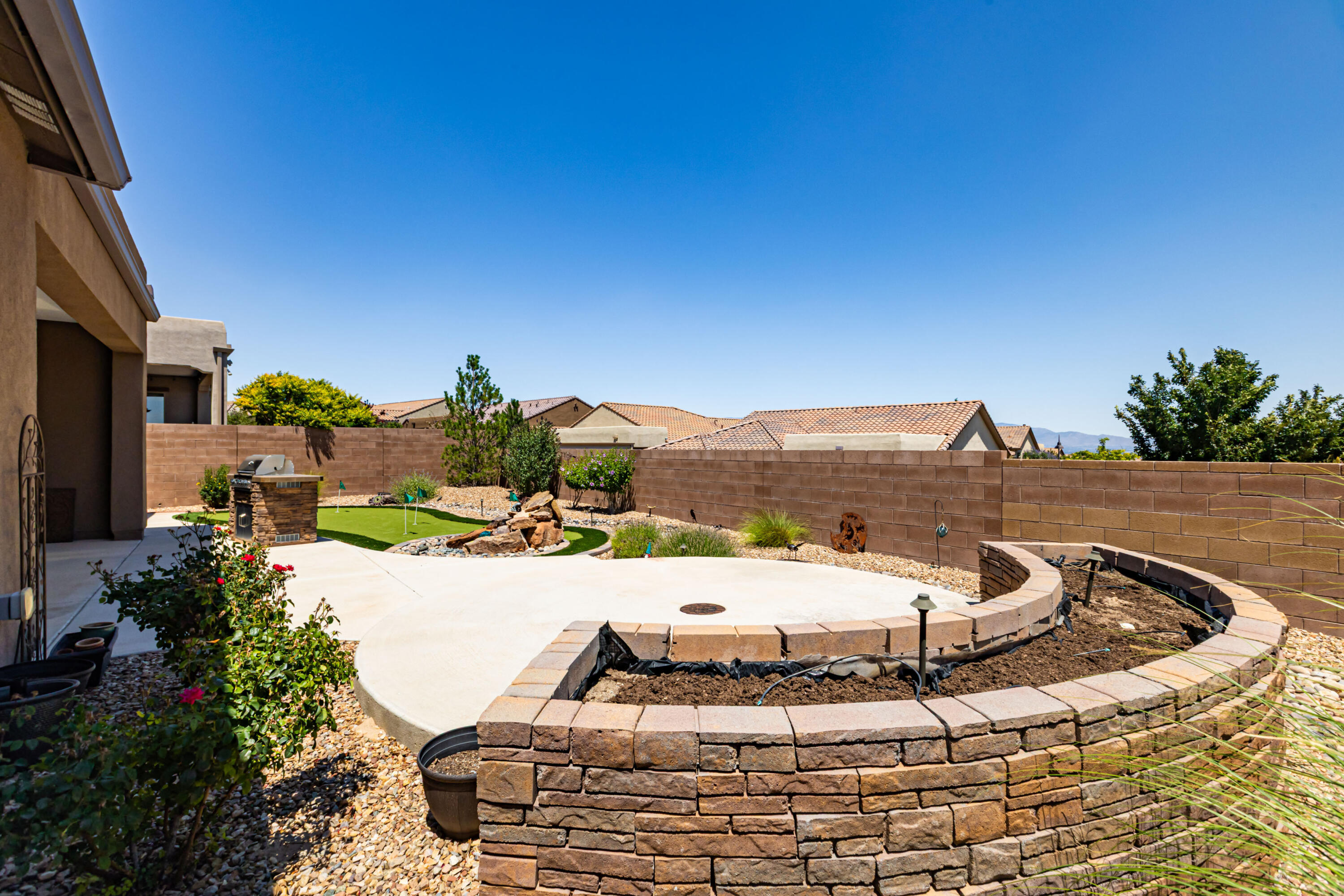Photo 19 — 2300 Chuckwalla Spring Trail NW