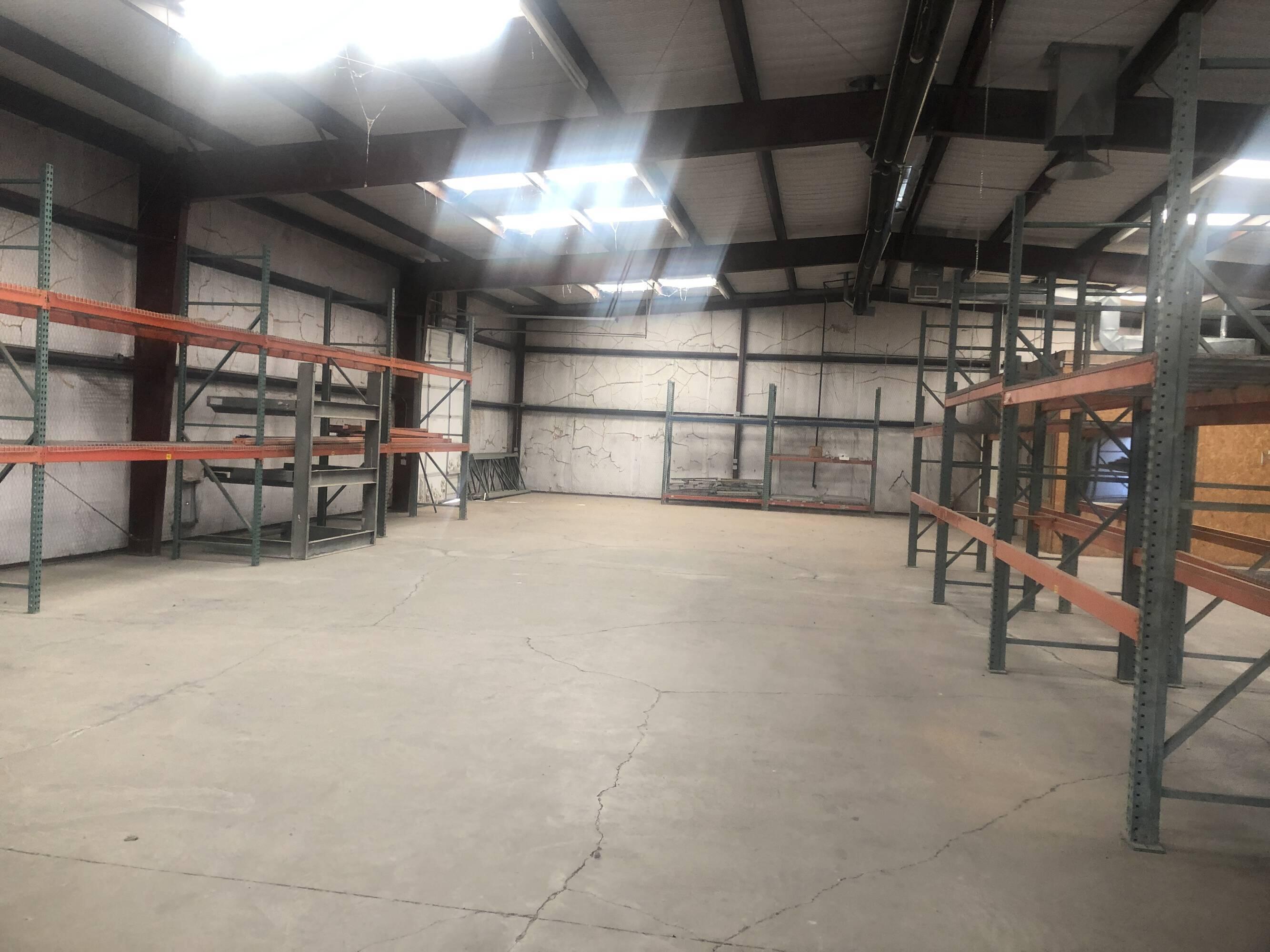Photo 12 — 6 Industrial Park Lane