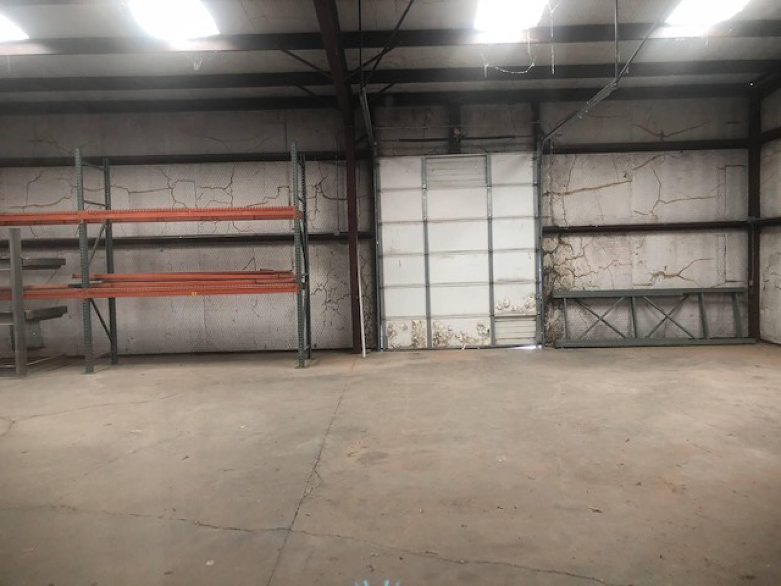 Photo 15 — 6 Industrial Park Lane