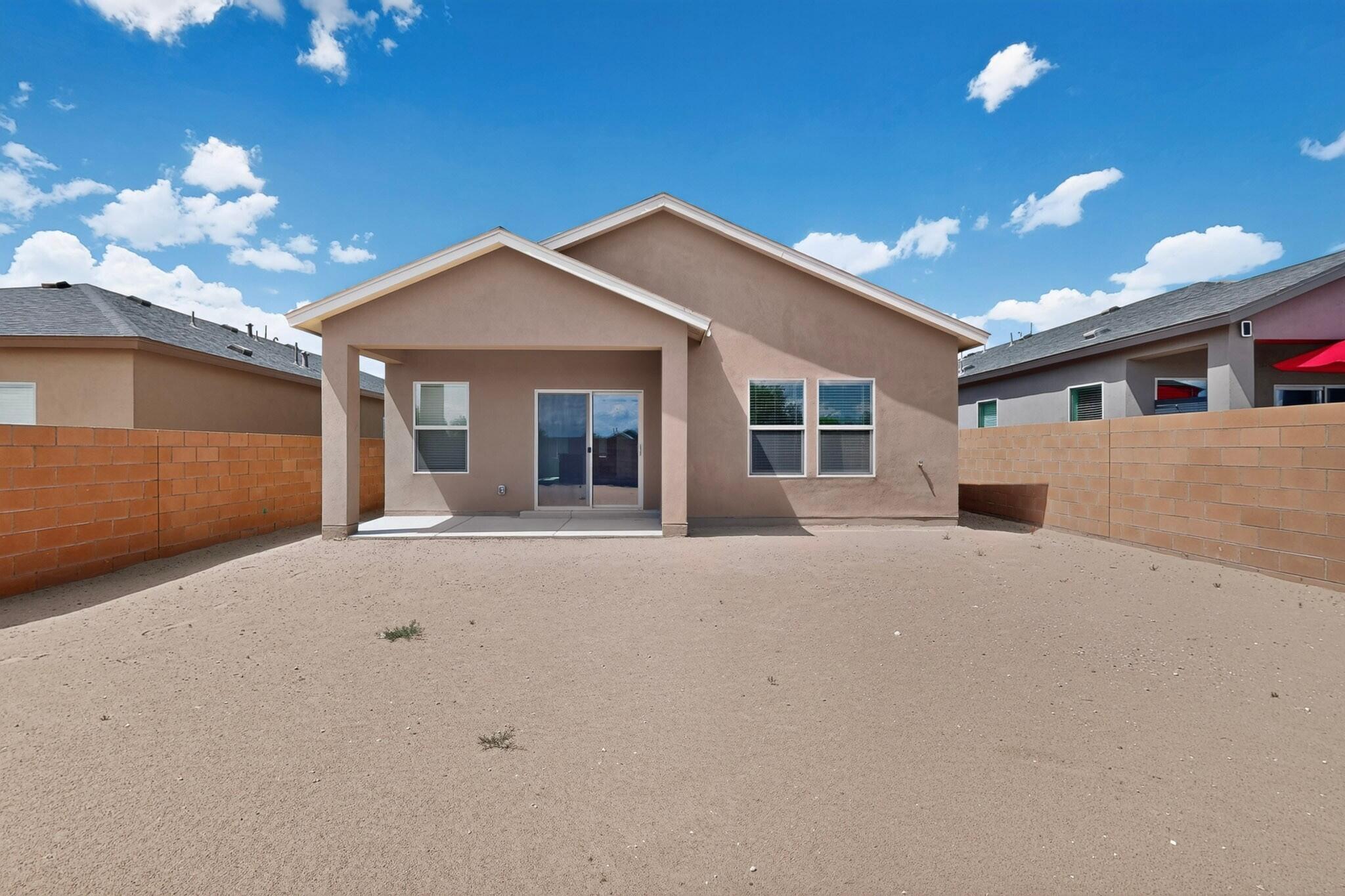 Photo 11 — 280 Prism Avenue SW