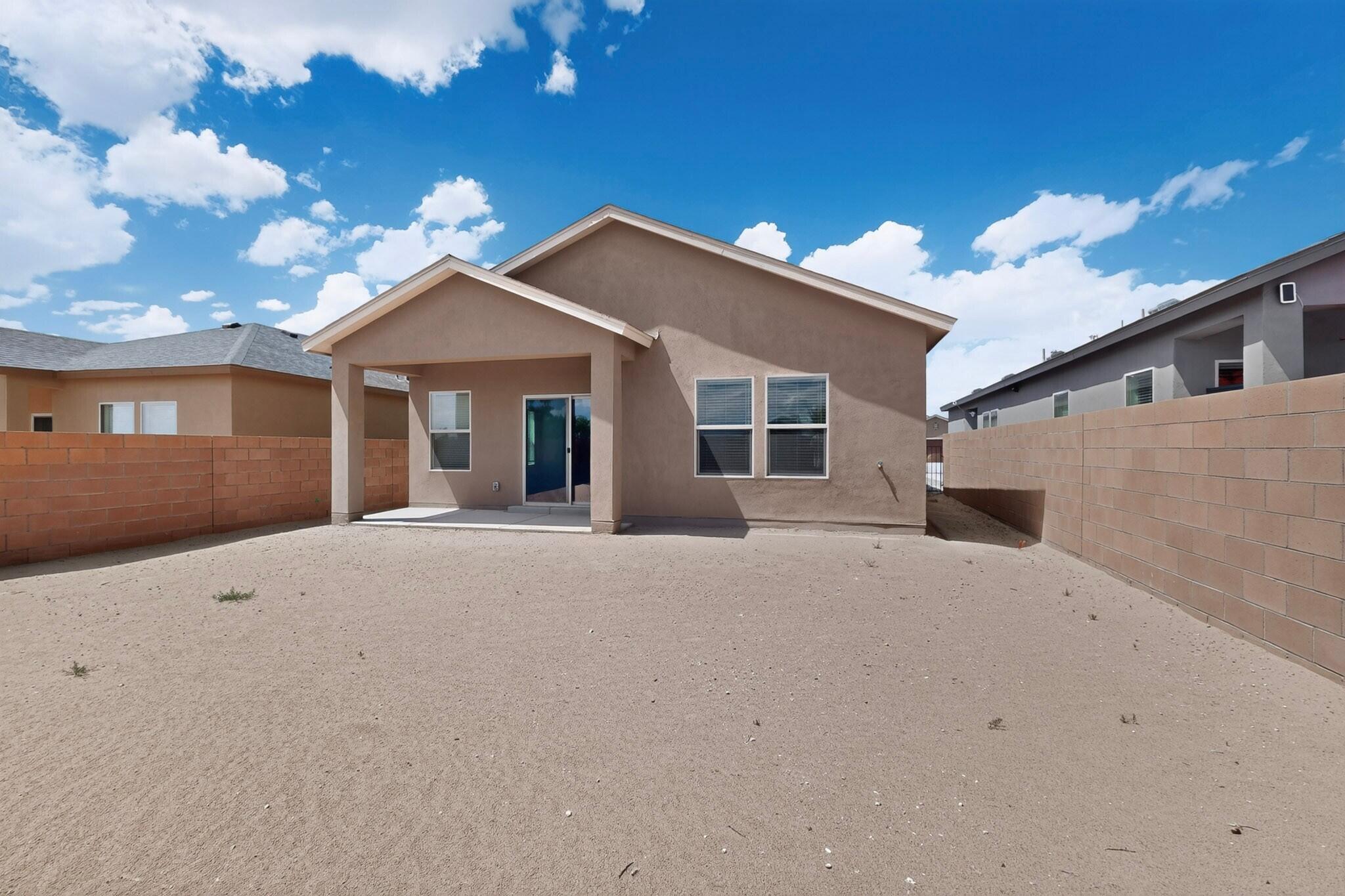 Photo 12 — 280 Prism Avenue SW