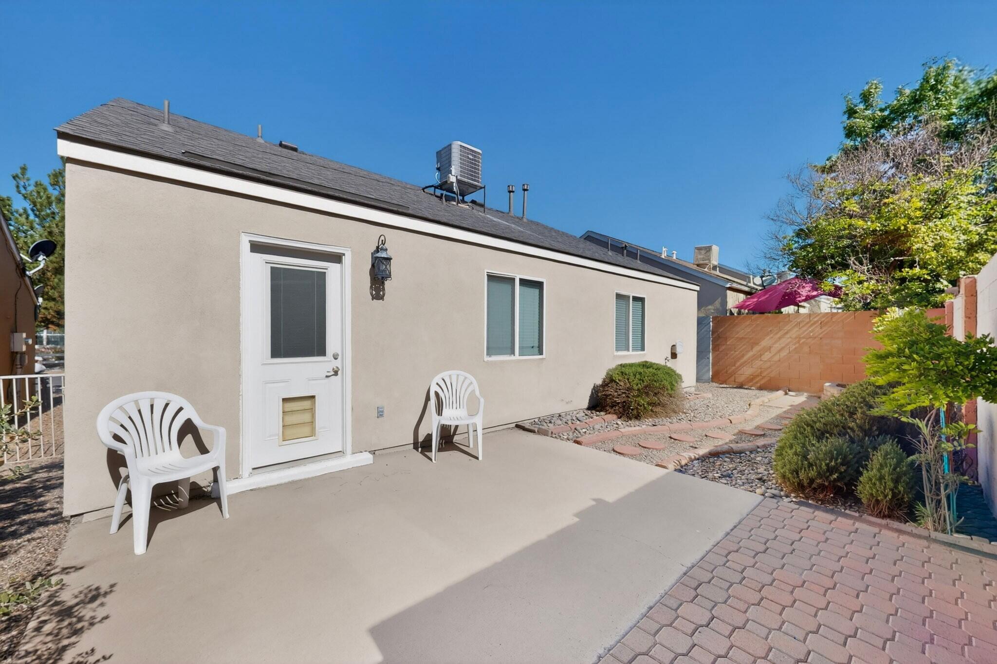Photo 11 — 10720 Stanley Drive NW