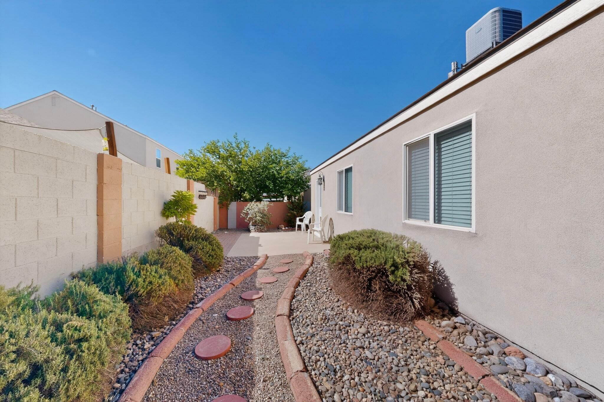 Photo 12 — 10720 Stanley Drive NW