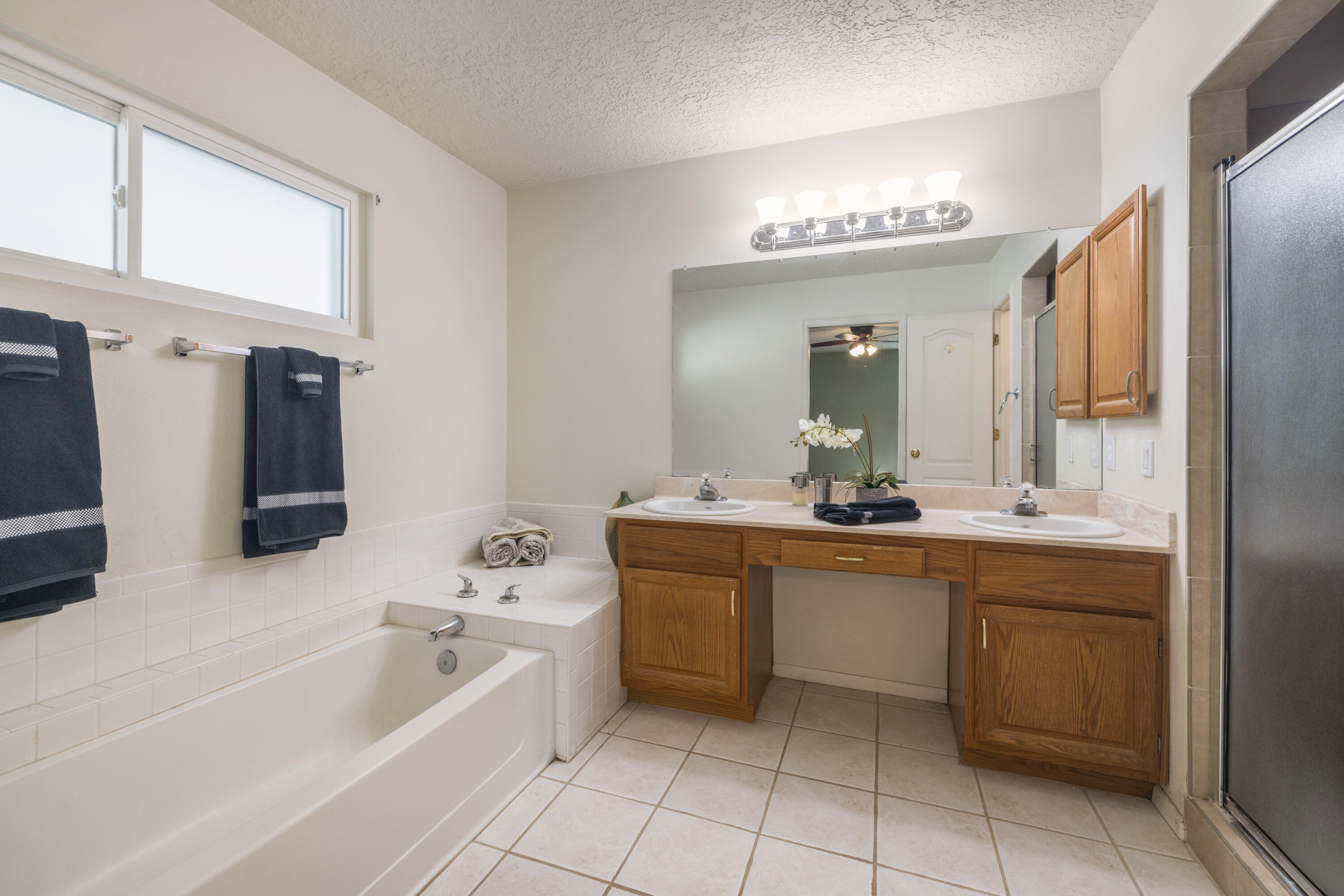 Photo 20 — 308 Prestige Way NE