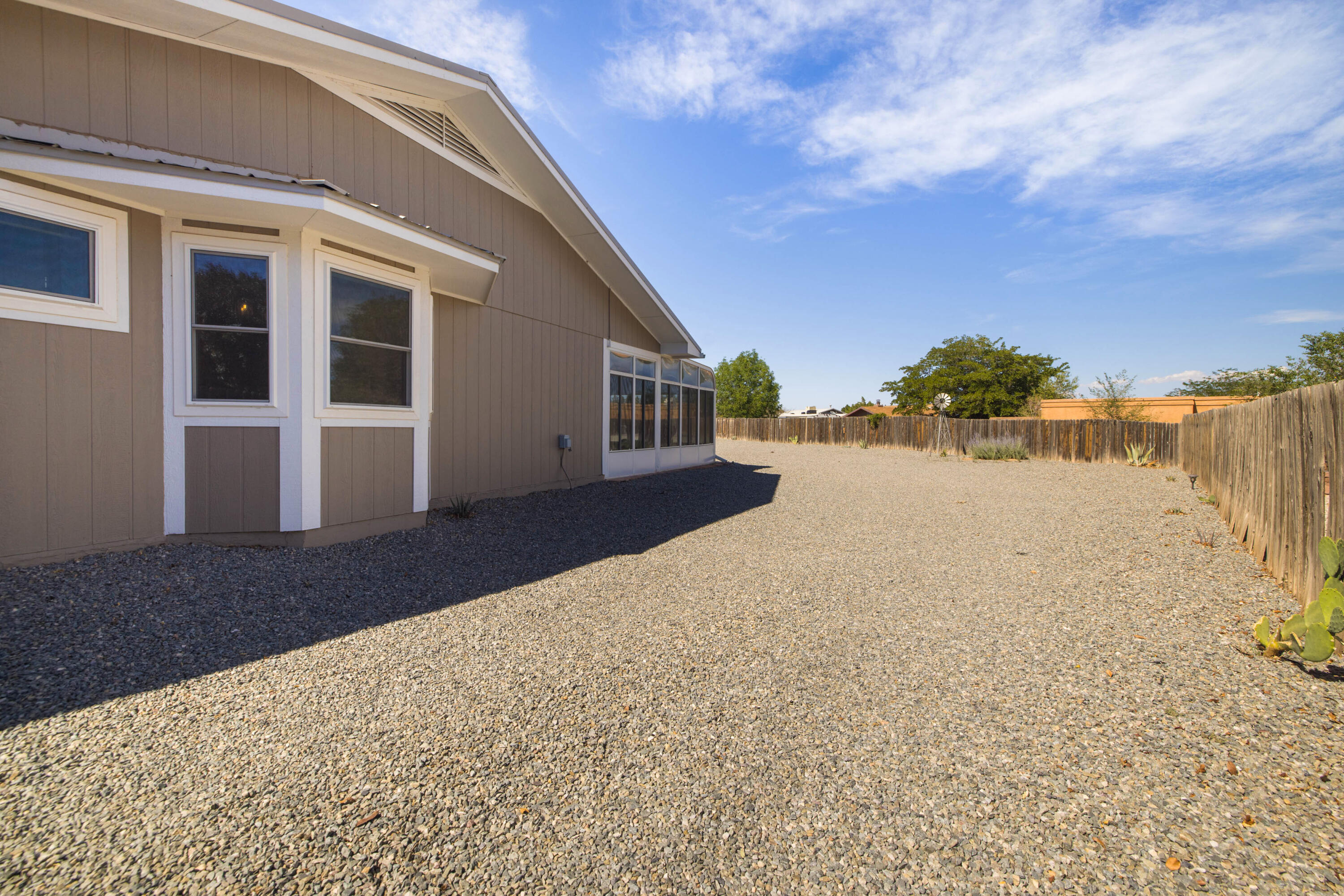 Photo 15 — 308 Prestige Way NE