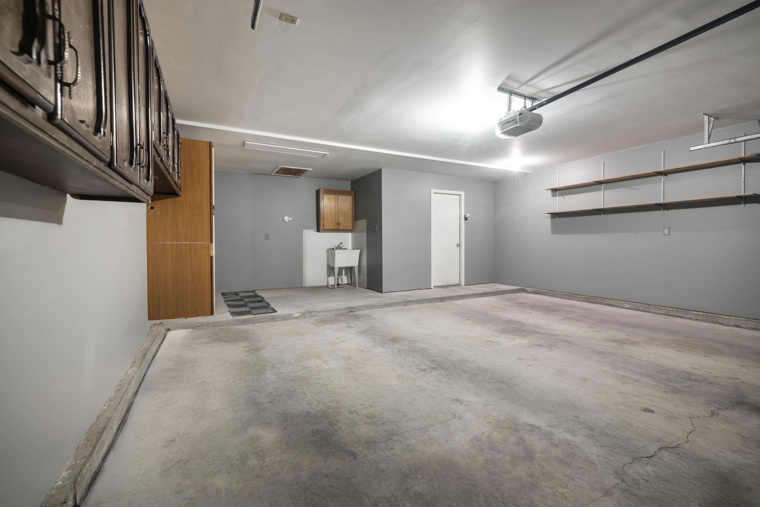 Photo 9 — 308 Prestige Way NE