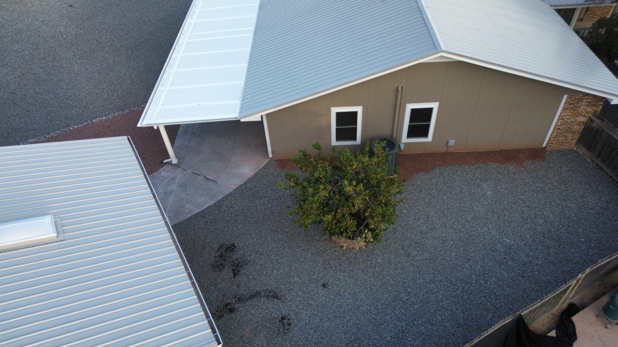 Photo 3 — 308 Prestige Way NE