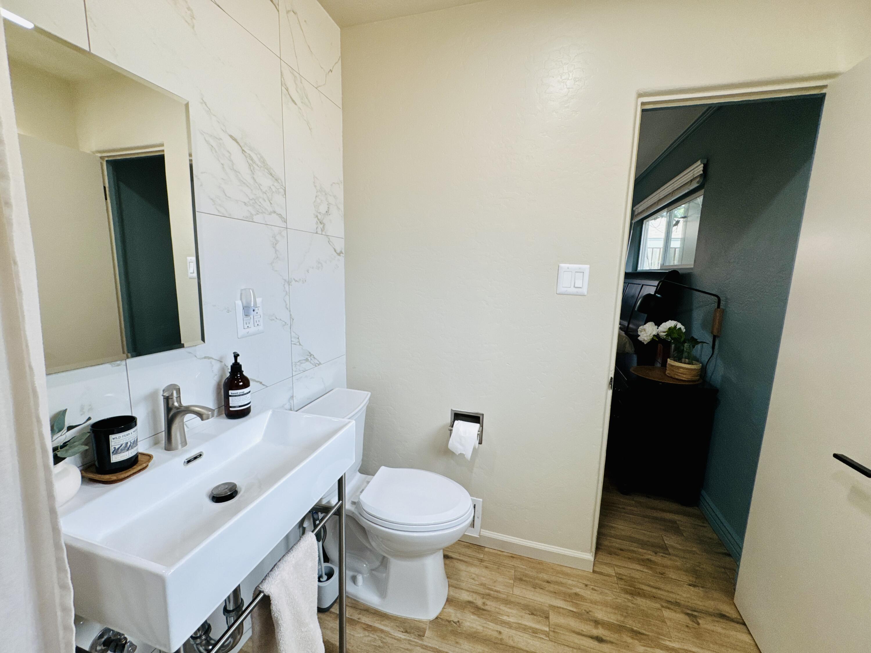 Photo 5 — 1620 Parsifal Street NE