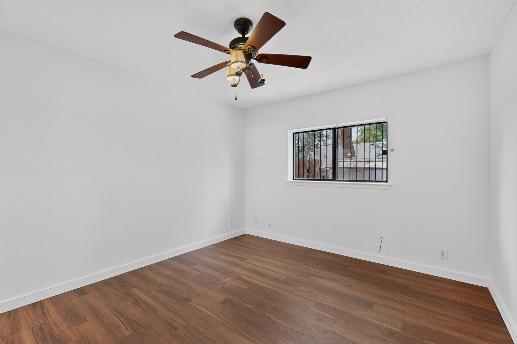 Photo 4 — 6035 Staubach Avenue NW
