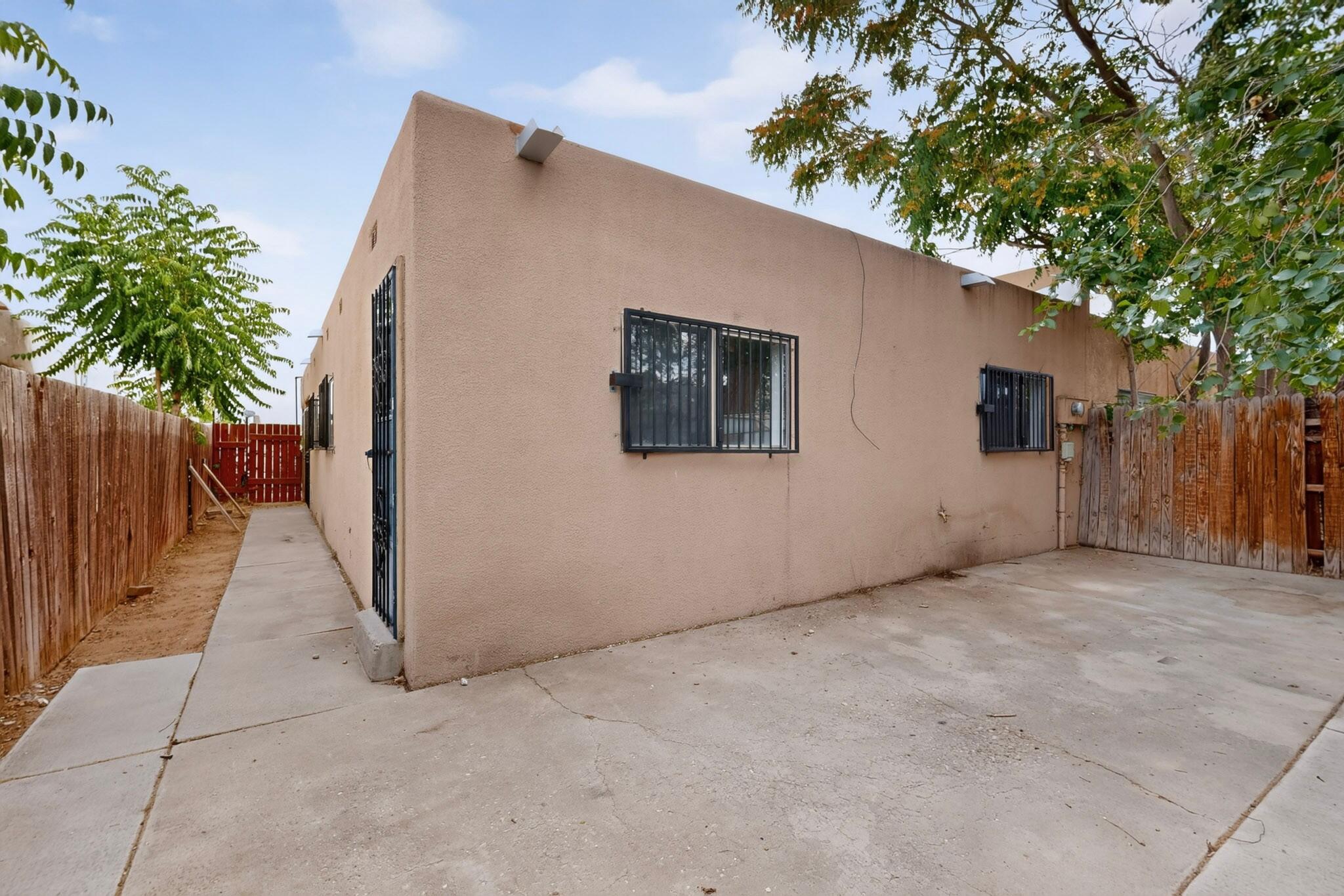 Photo 16 — 6035 Staubach Avenue NW