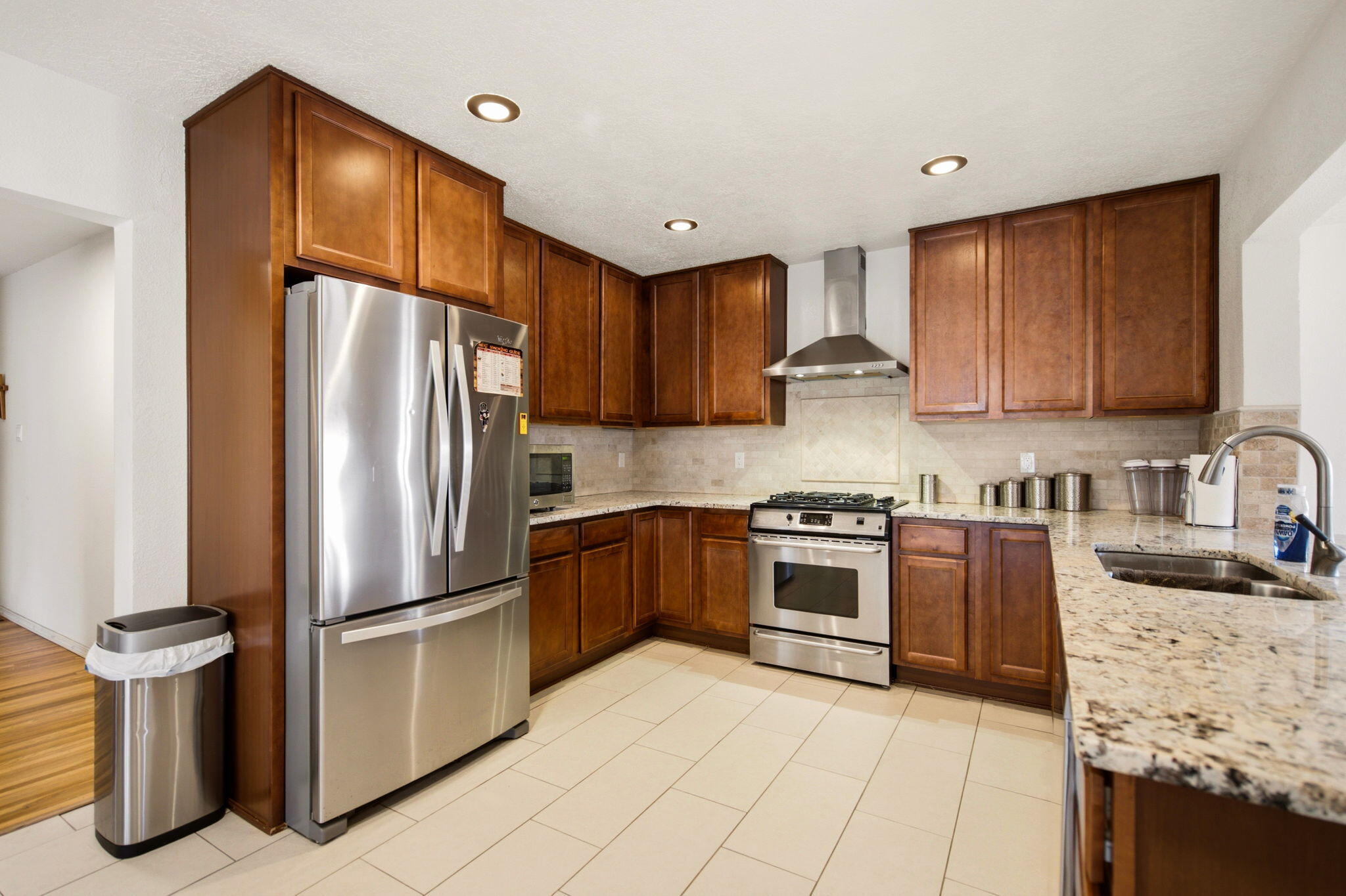 Photo 3 — 105 Green Valley Road NW