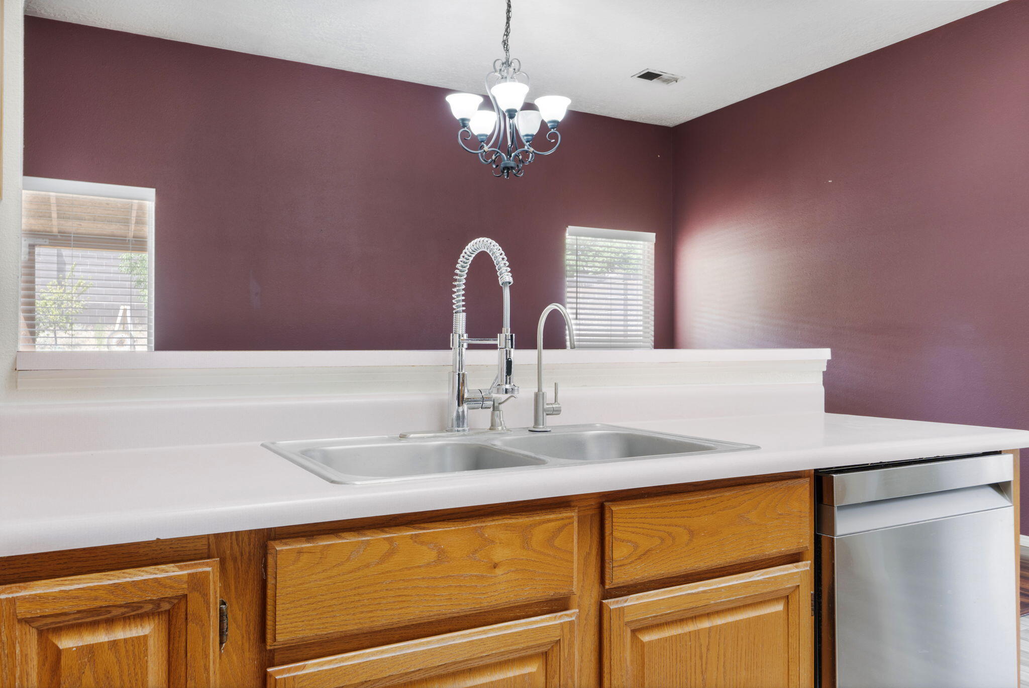 Photo 5 — 2595 Diamond Peak Drive NE