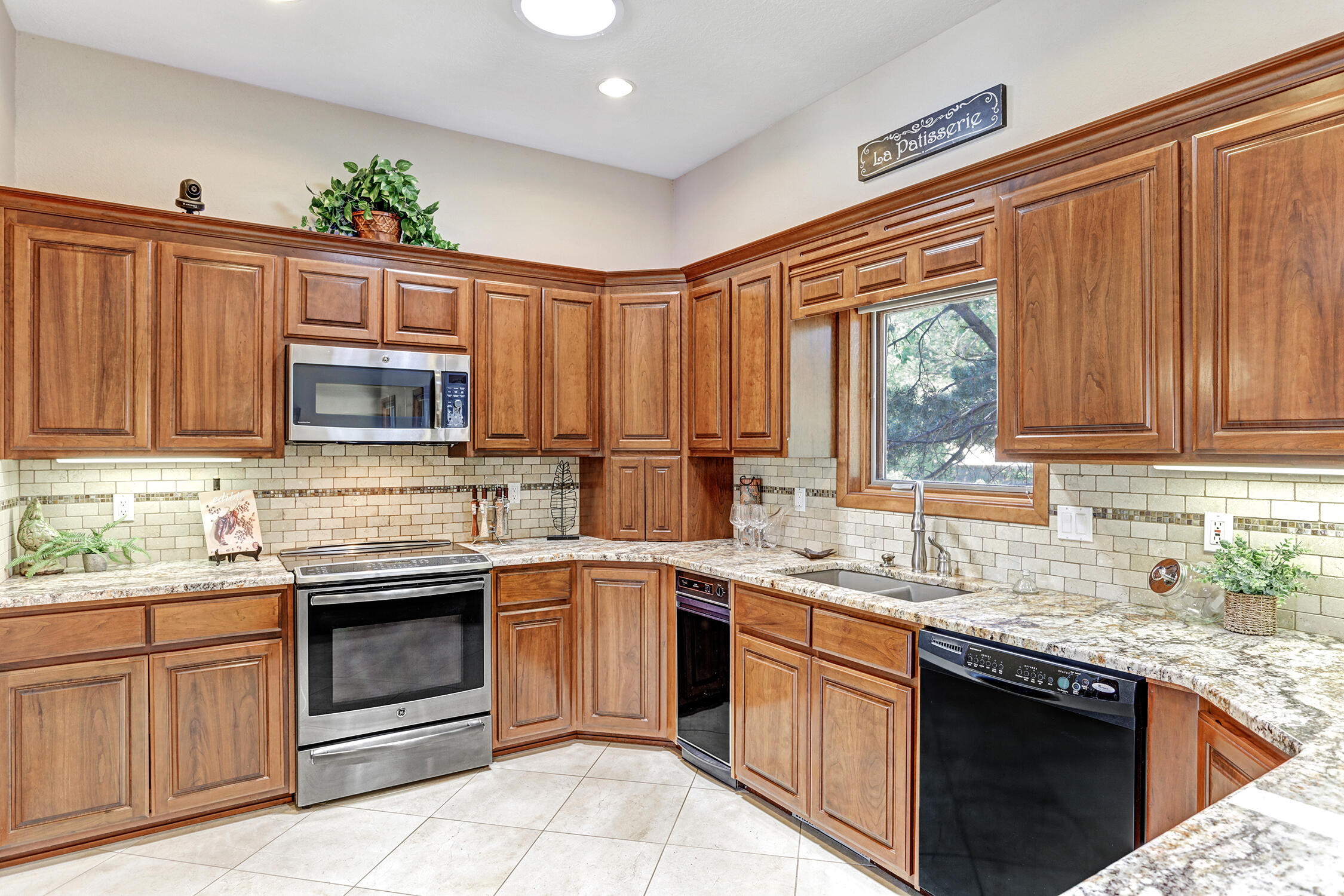 Photo 20 — 14000 Villa Sandia Place NE